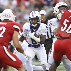 James Madison Dukes Football Weekly Betting Picks Week 1 for Specialization and Full Season Profit