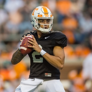 Tennessee Volunteers quarterback Jarrett Guarantano