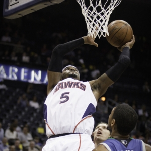 Josh Smith dominated Miami in Game 1 of their 2009 NBA Playoffs series.