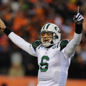 NY Jets quaterback No. 6 Mark Sanchez.