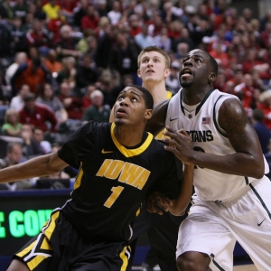 Iowa Hawkeyes forward Melsahn Basabe