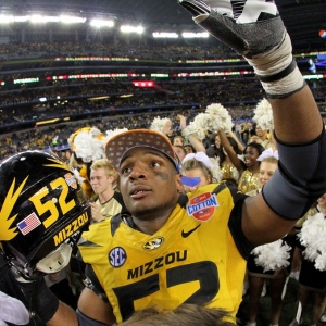 Missouri Tigers defensive end Michael Sam