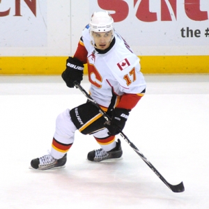 Calgary Flames right wing Rene Bourque