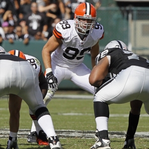 Cleveland Browns outside linebacker Scott Fujita