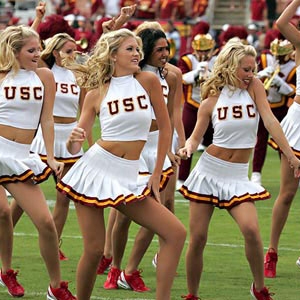 USC cheerleaders