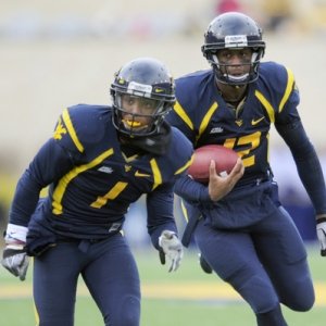 West Virginia Mountaineers quarterback Geno Smith