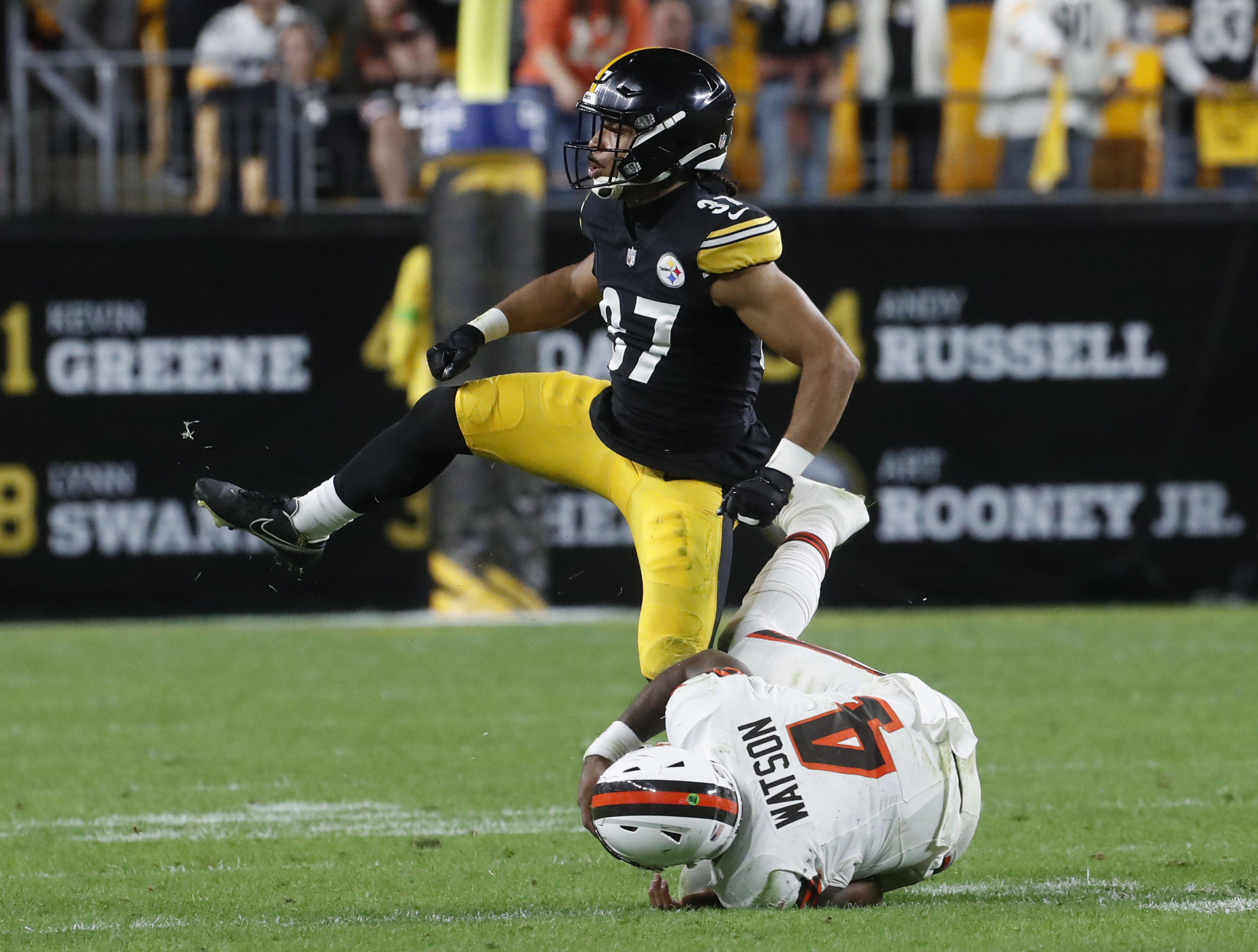 Best teaser bets week 3 Elijah Riley Pittsburgh Steelers