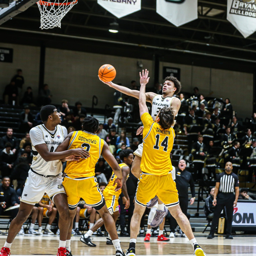 college basketball picks Aaron Davis Bryant Bulldogs predictions best bet odds