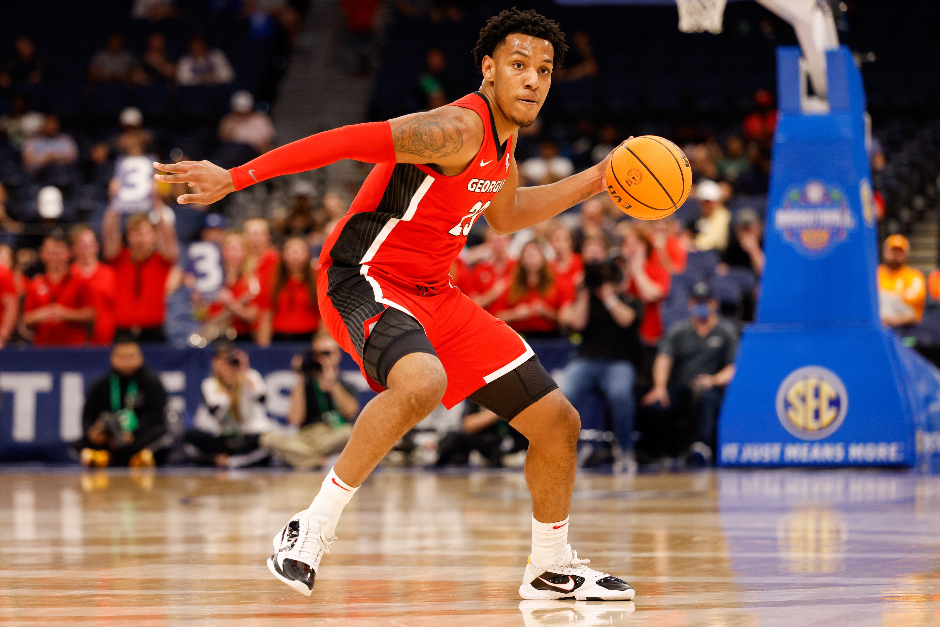 college basketball picks Braelen Bridges Georgia Bulldogs predictions best bet odds