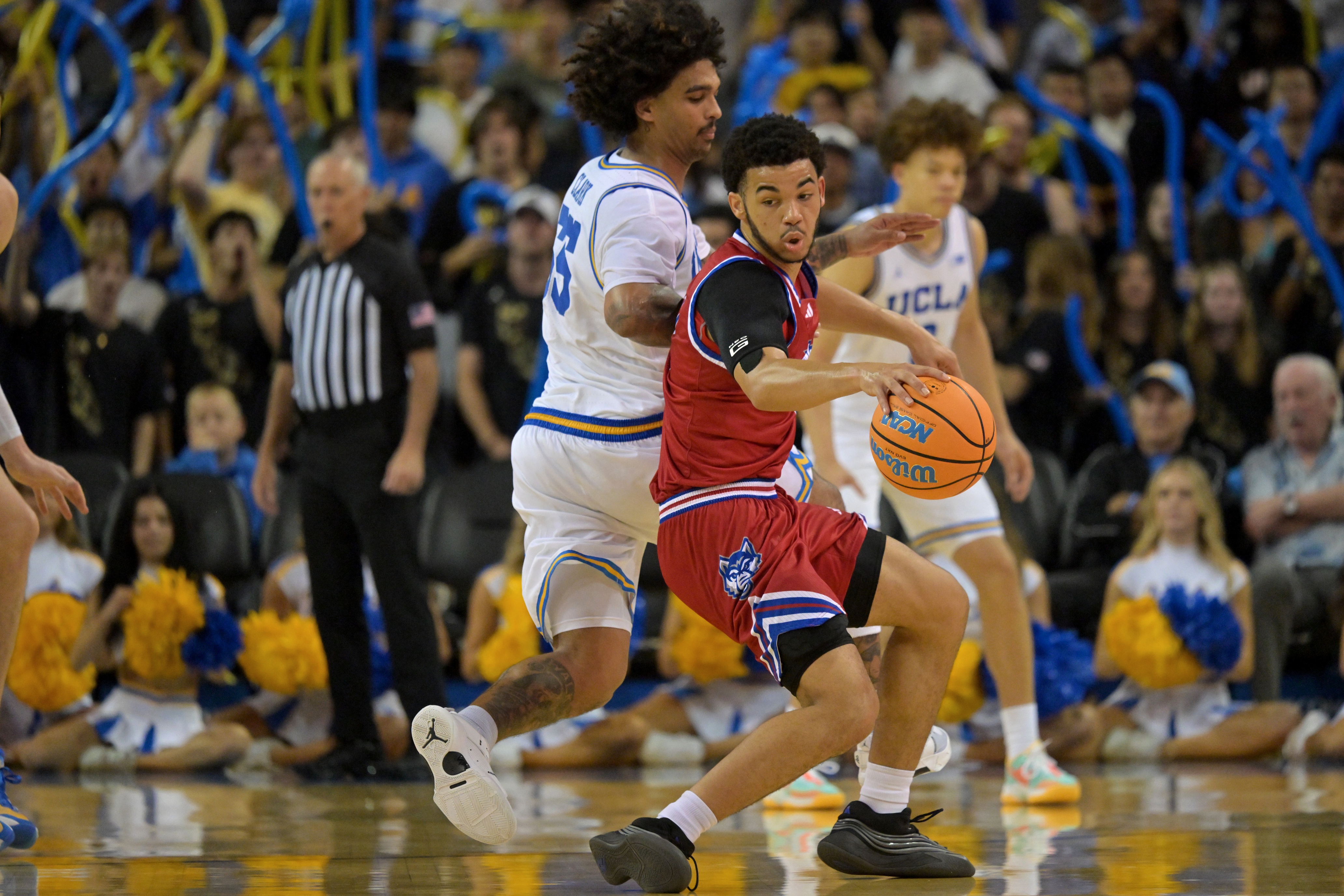 college basketball picks Chas Lewless West Georgia Wolves predictions best bet odds