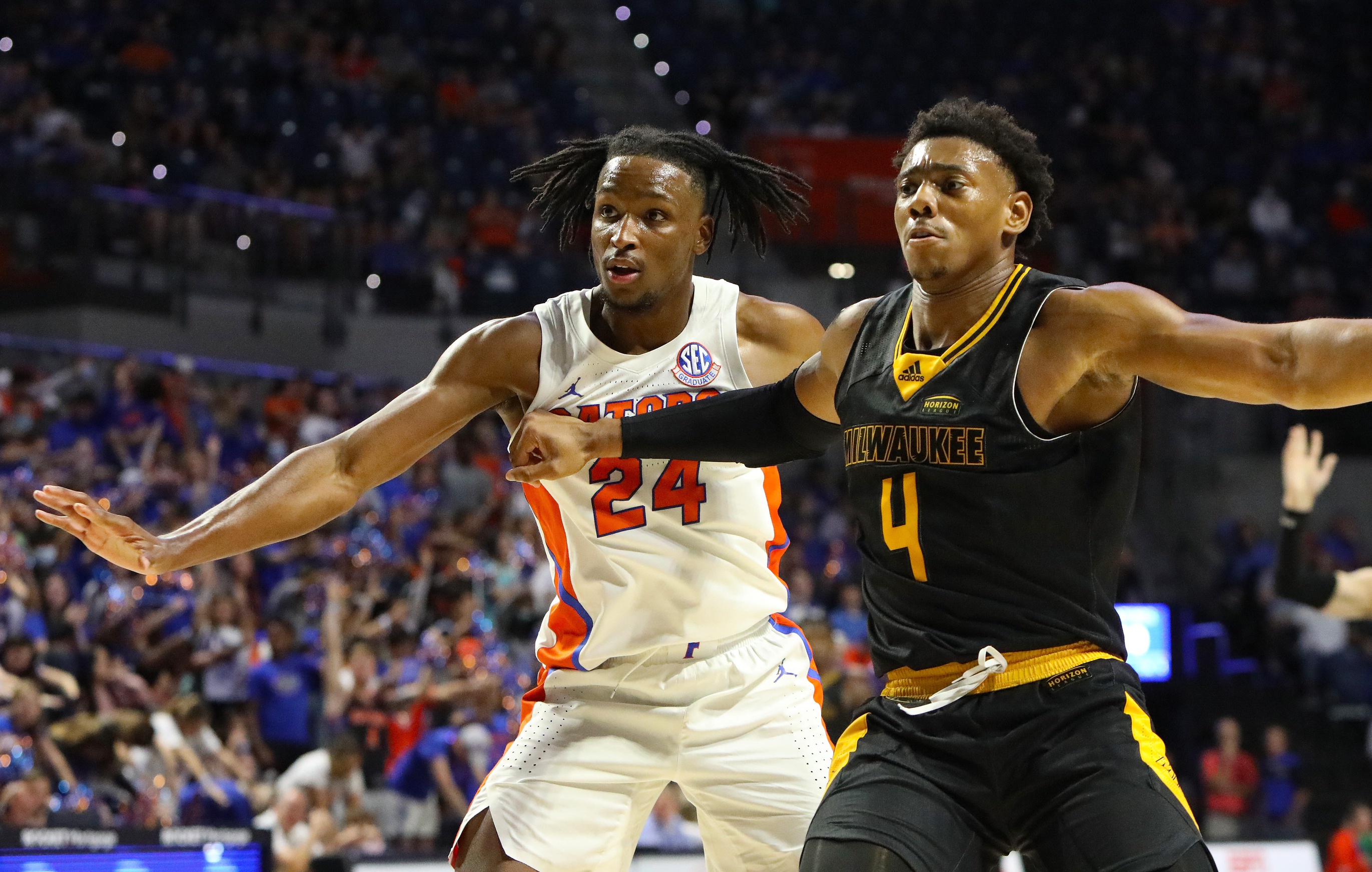 college basketball picks Deandre Gholston Milwaukee Panthers predictions best bet odds