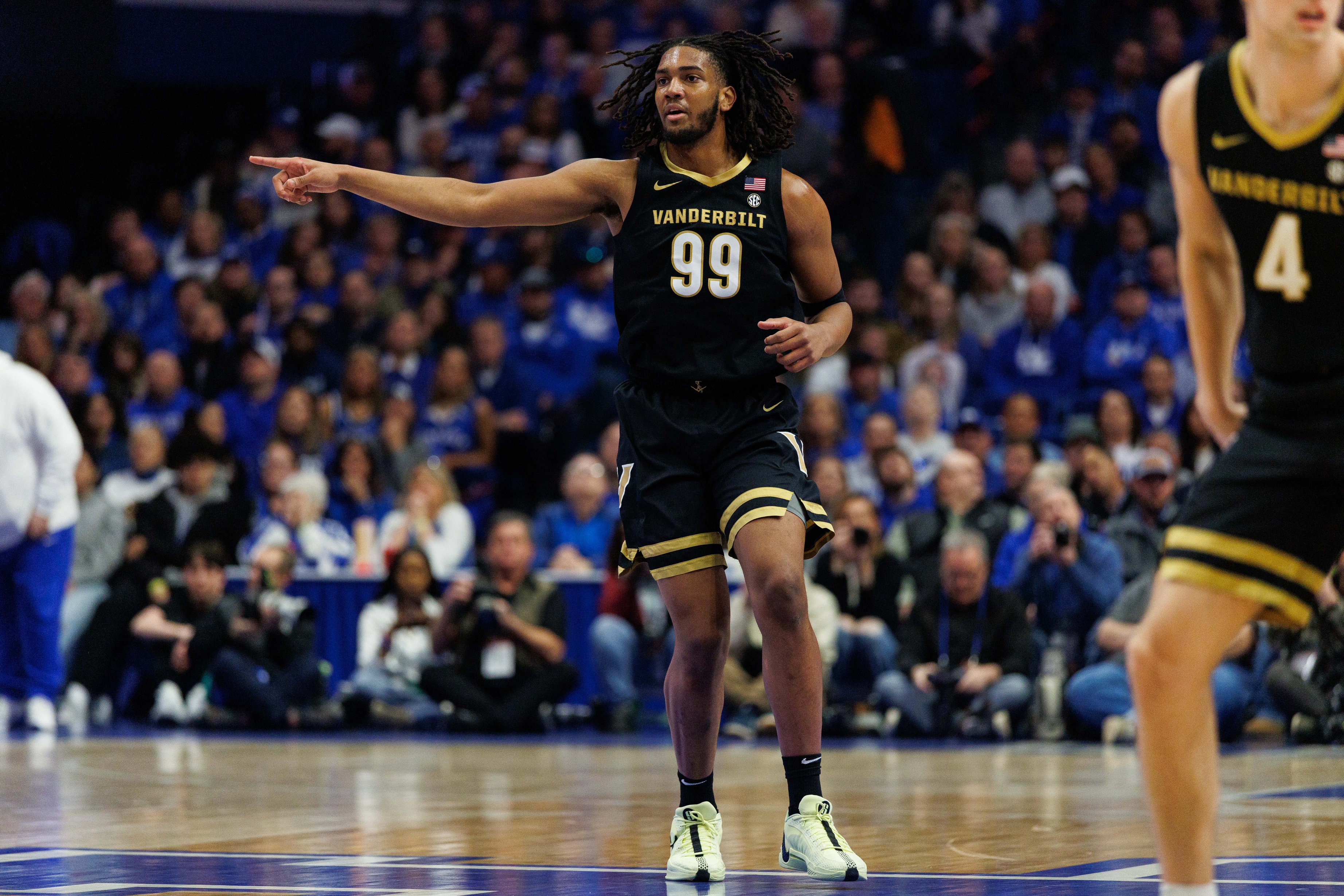 college basketball picks Devin McGlockton Vanderbilt Commodores predictions best bet odds