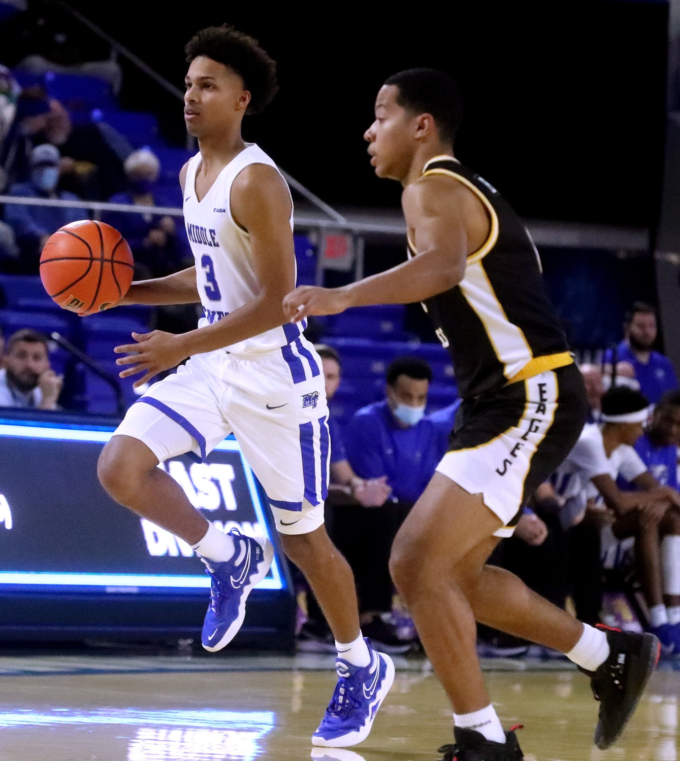 college basketball picks Donovan Sims MTSU Blue Raiders predictions best bet odds