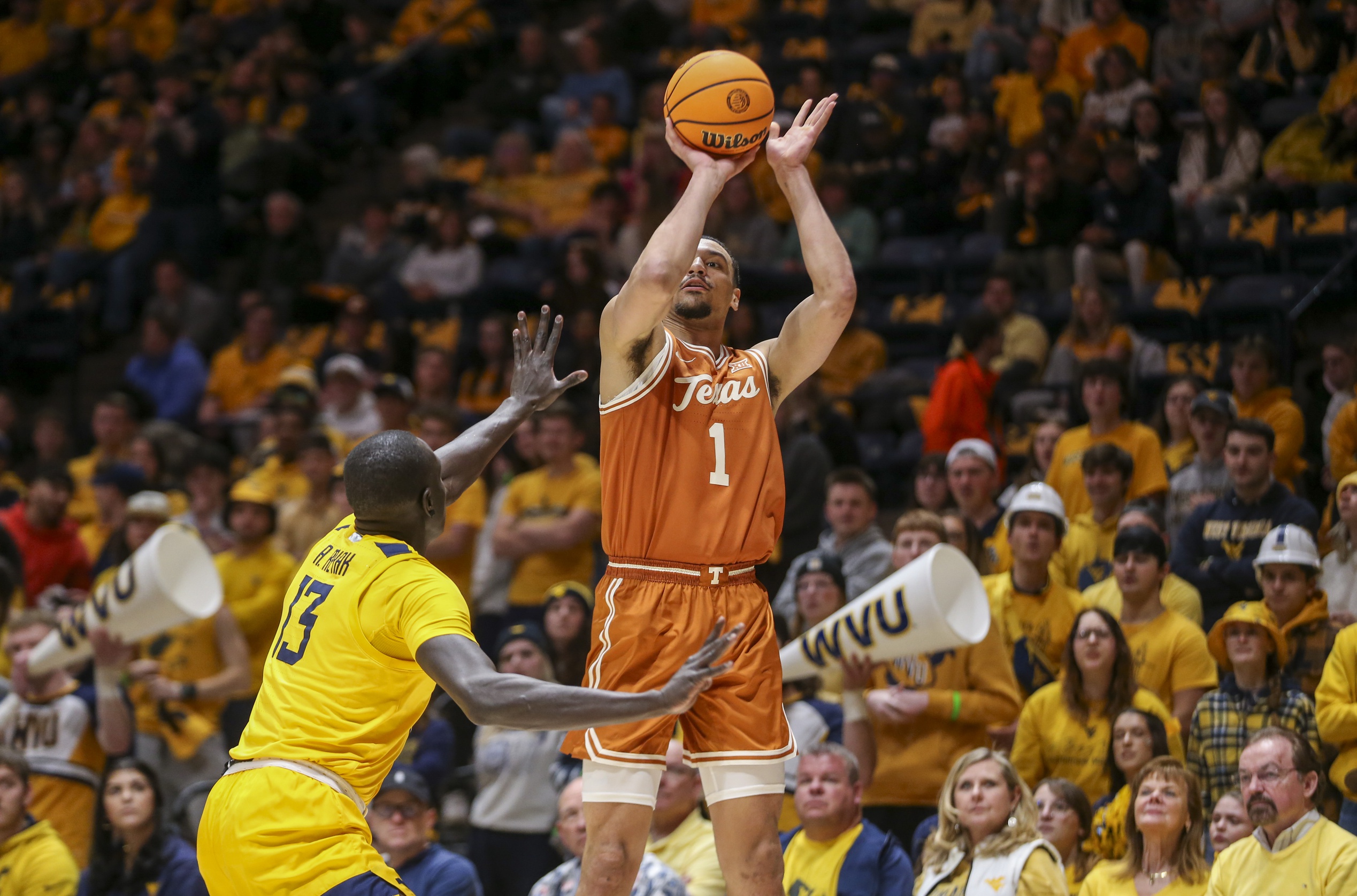 college basketball picks Dylan Disu Texas Longhorns predictions best bet odds