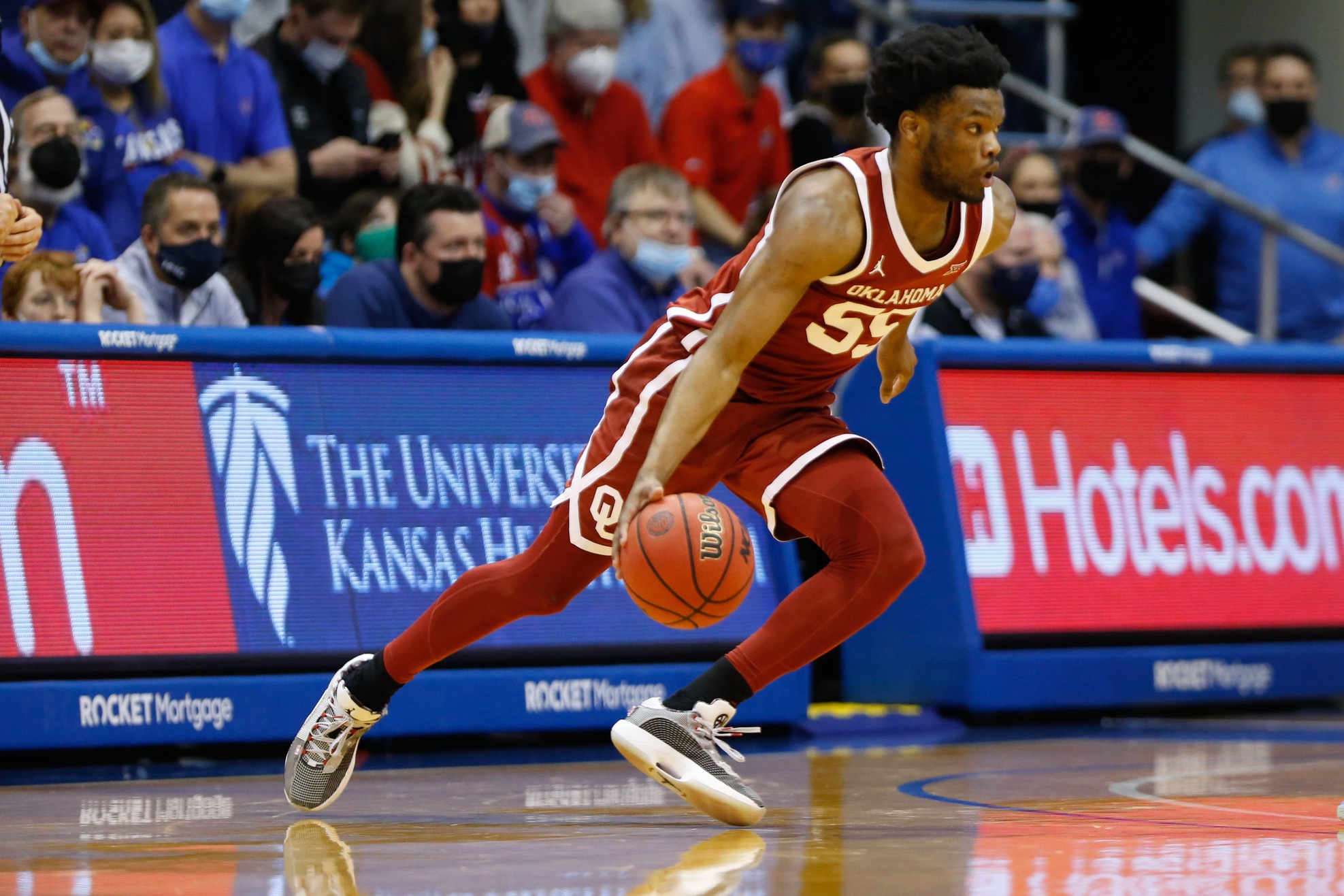 college basketball picks Elijah Harkless Oklahoma Sooners predictions best bet odds