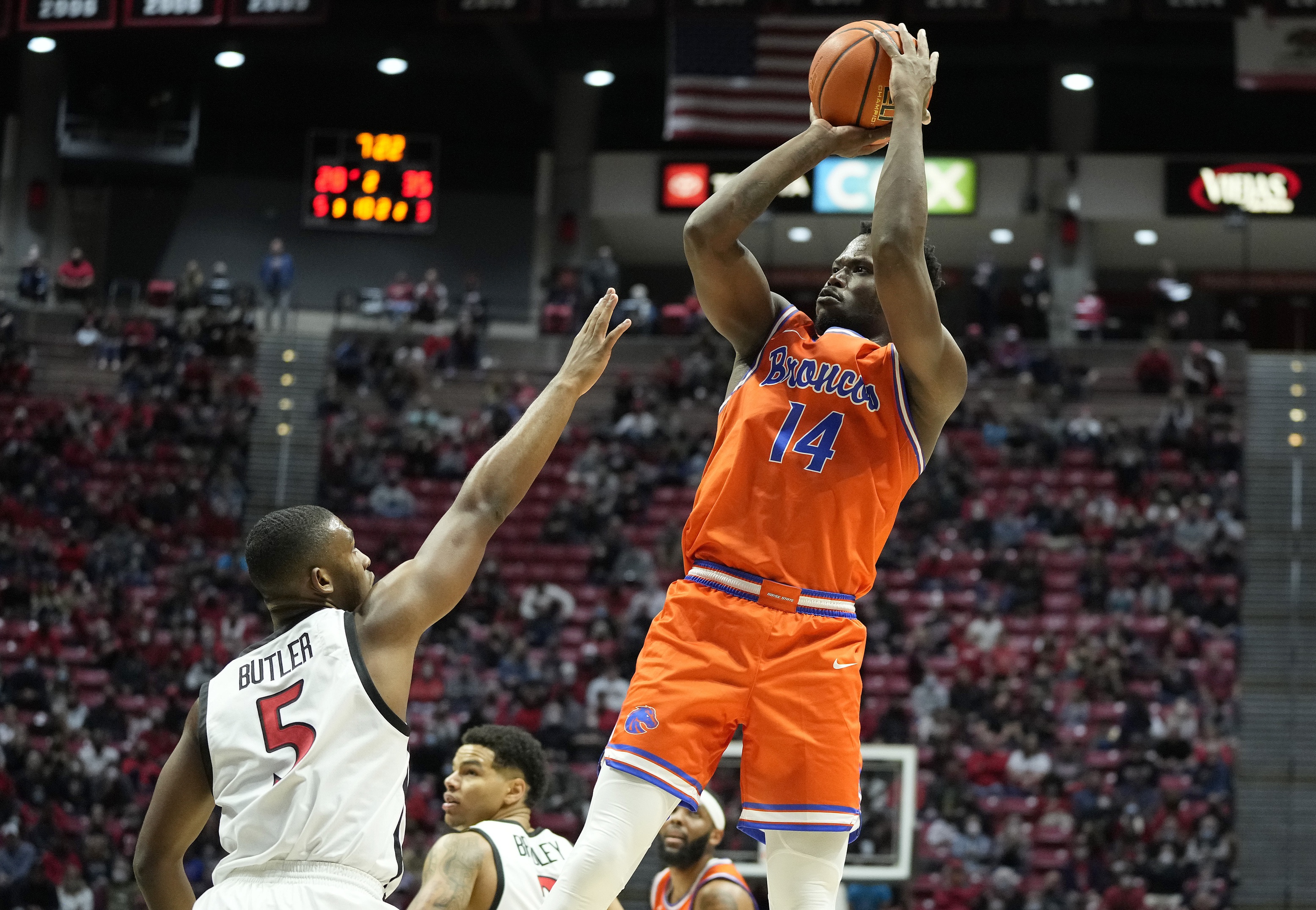 college basketball picks Emmanuel Akot Boise State Broncos predictions best bet odds