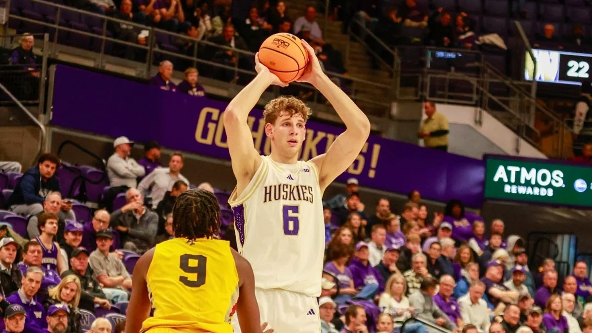 college basketball picks Hannes Steinbach Washington Huskies predictions best bet odds