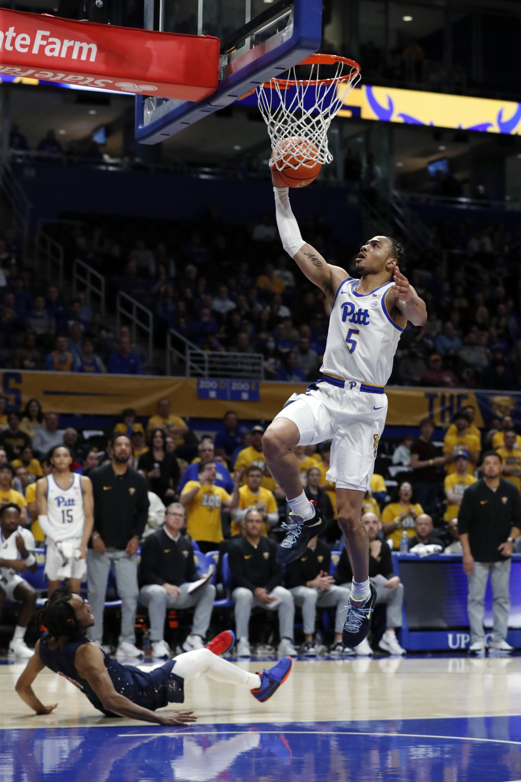 college basketball picks Ishmael Leggett Pittsburgh Panthers predictions best bet odds