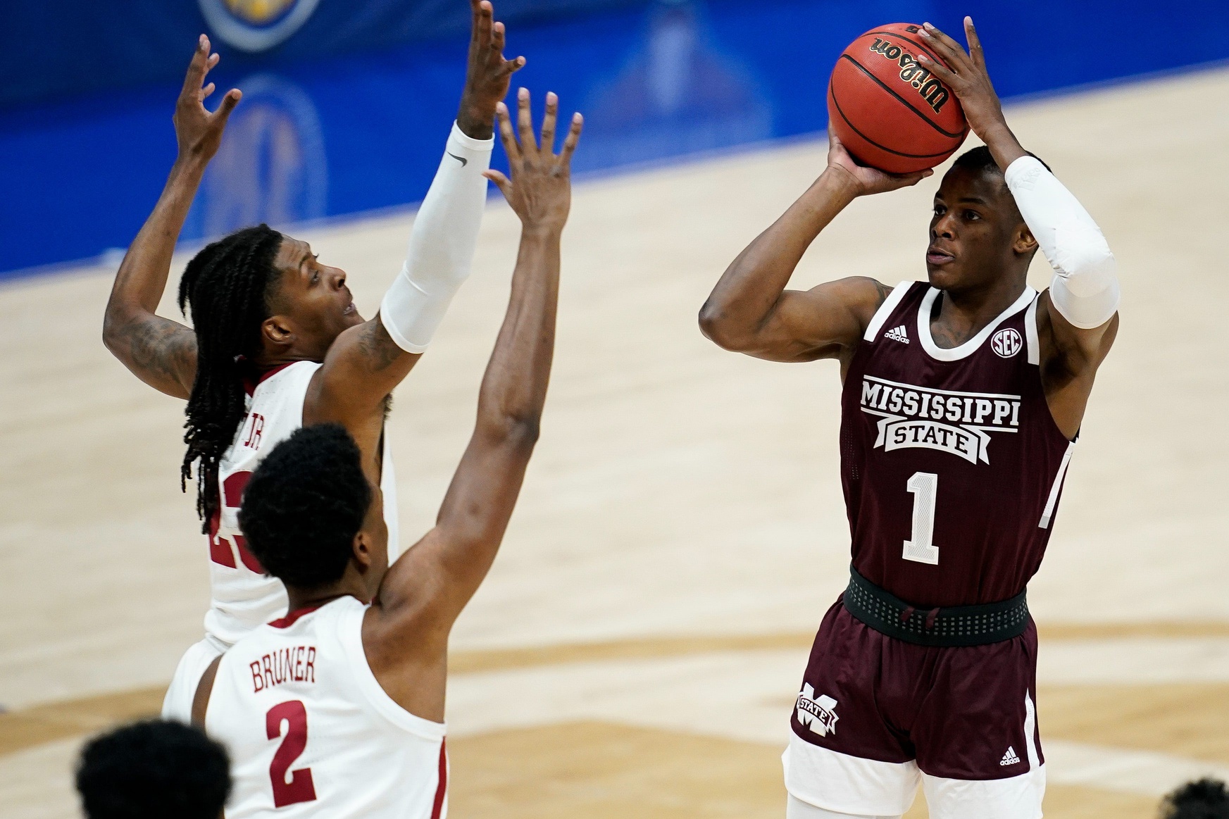 college basketball picks Iverson Molinar Mississippi State Bulldogs predictions best bet odds