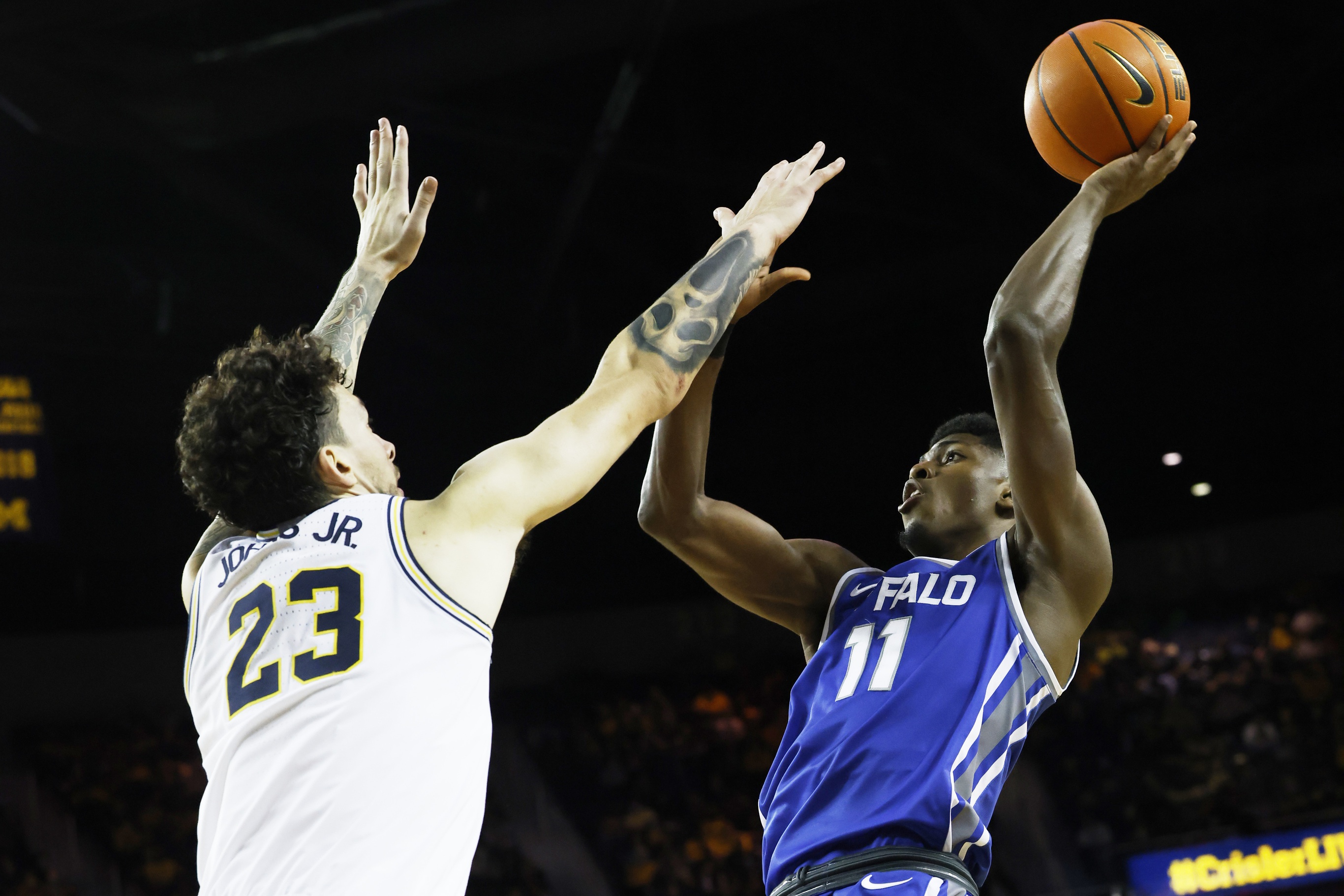 college basketball picks Jeenathan Williams Buffalo Bulls predictions best bet odds