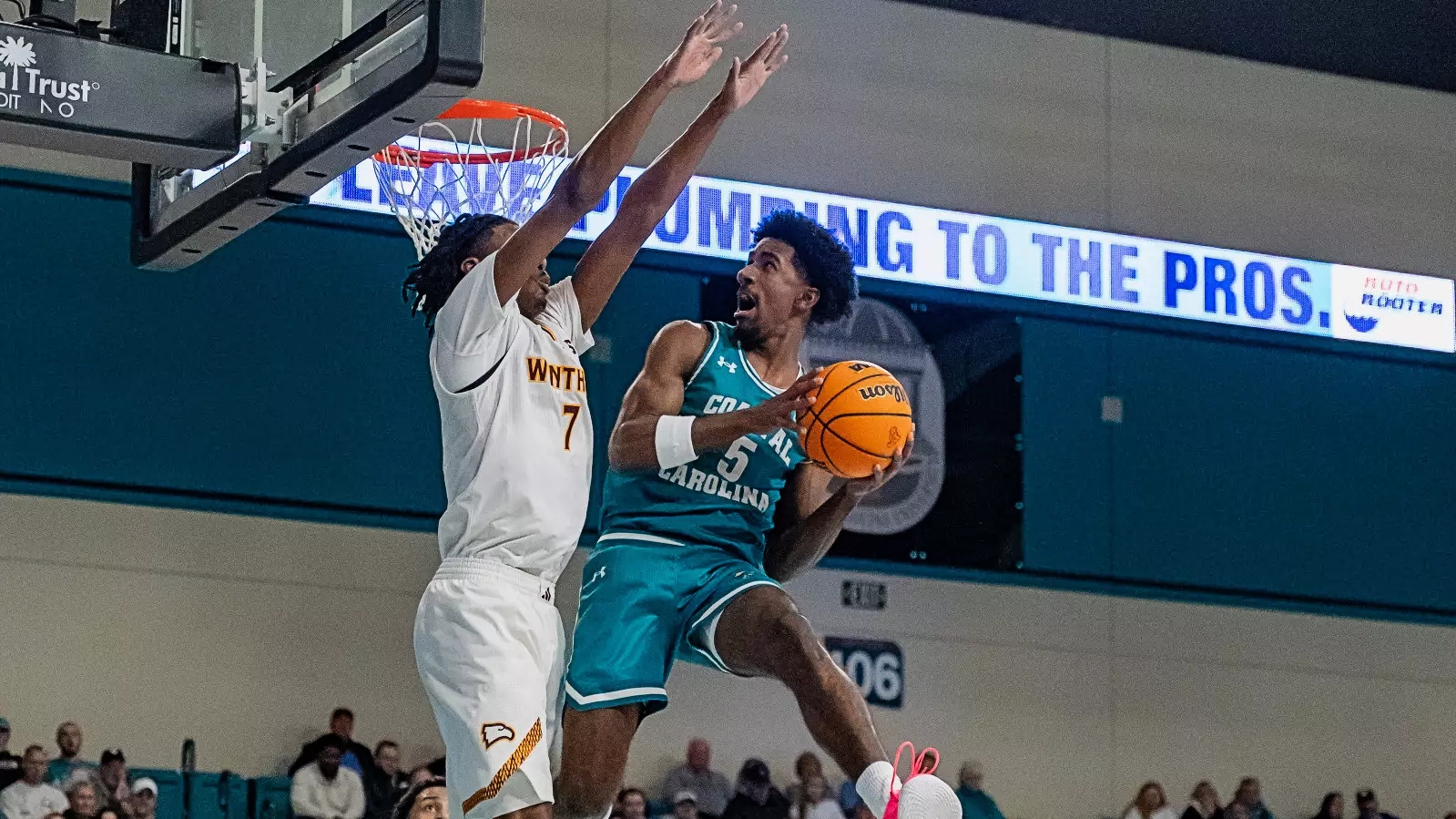 college basketball picks Joshua Beadle Coastal Carolina Chanticleers predictions best bet odds