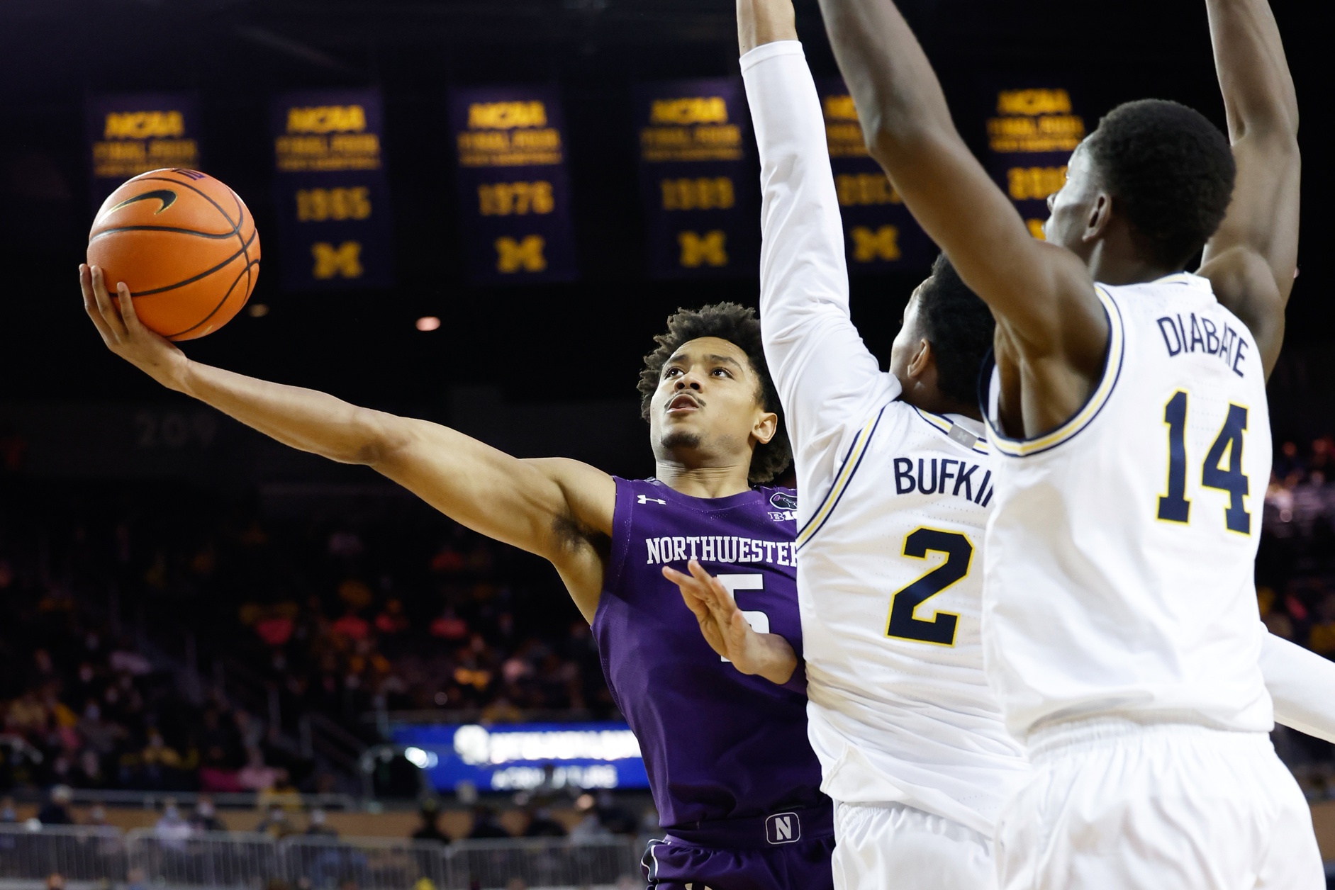 college basketball picks Julian Roper Northwestern Wildcats predictions best bet odds