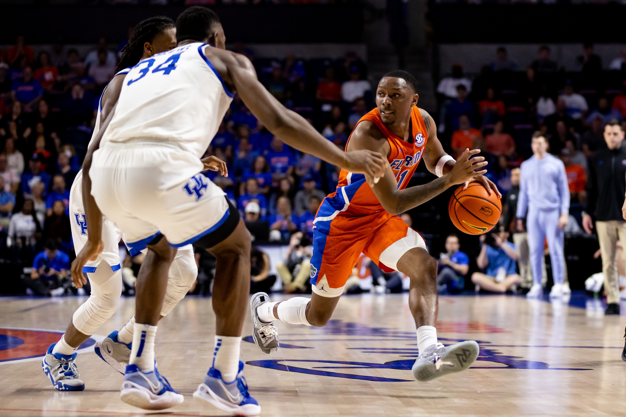 college basketball picks Kyle Lofton Florida Gators predictions best bet odds