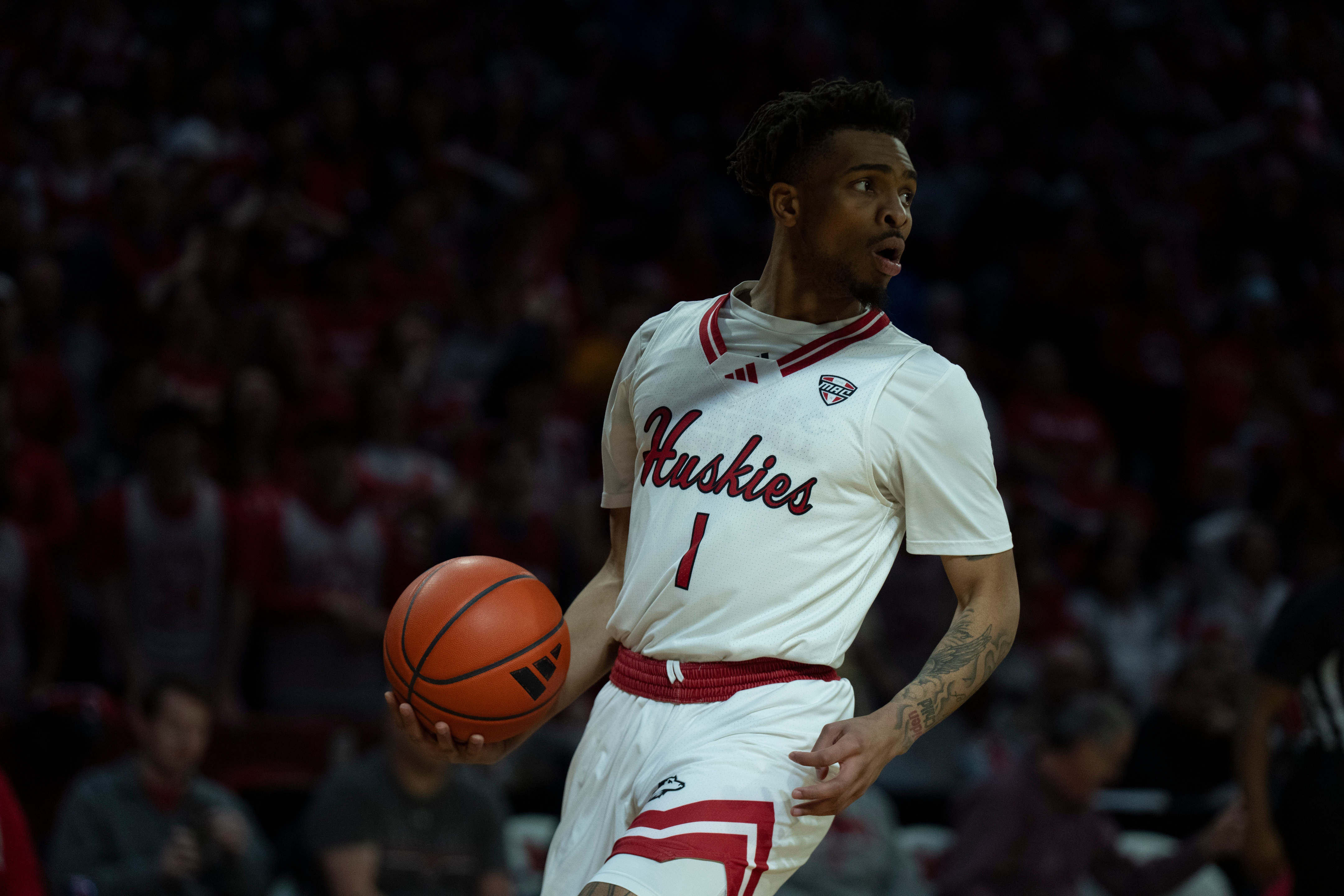 college basketball picks Makhai Valentine Northern Illinois Huskies predictions best bet odds