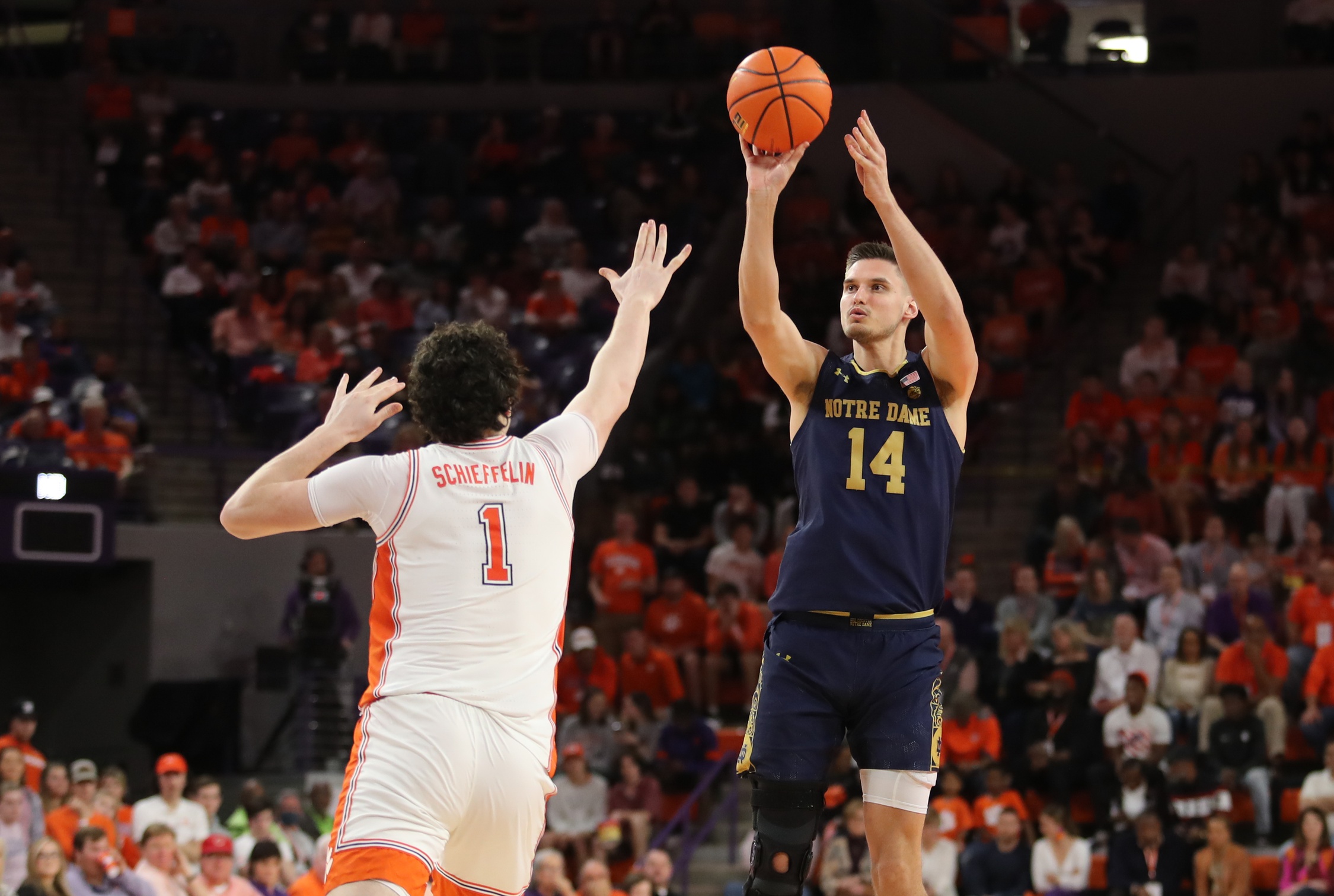 college basketball picks Nate Laszewski Notre Dame Fighting Irish predictions best bet odds