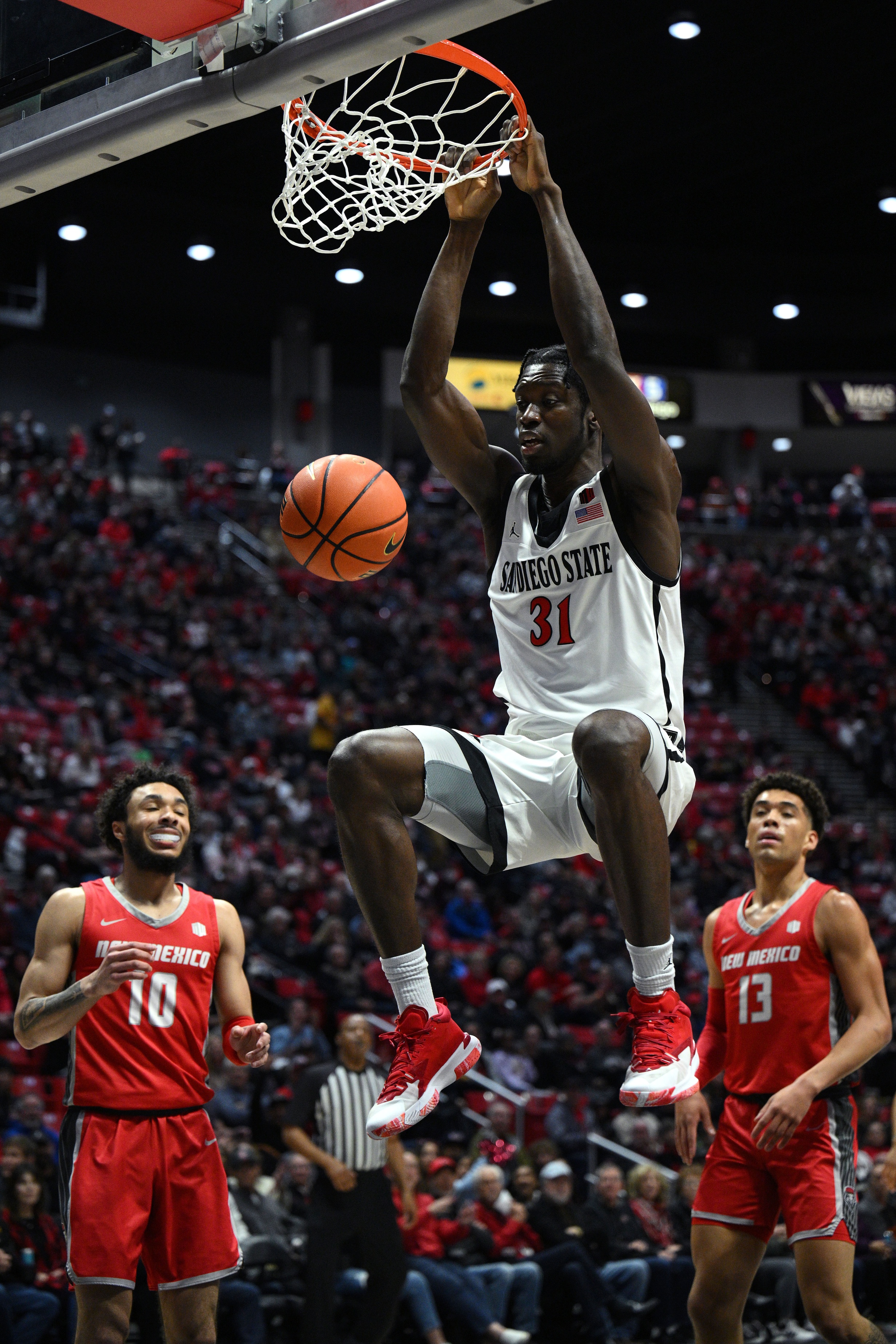 college basketball picks Nathan Mensah San Diego State Aztecs predictions best bet odds