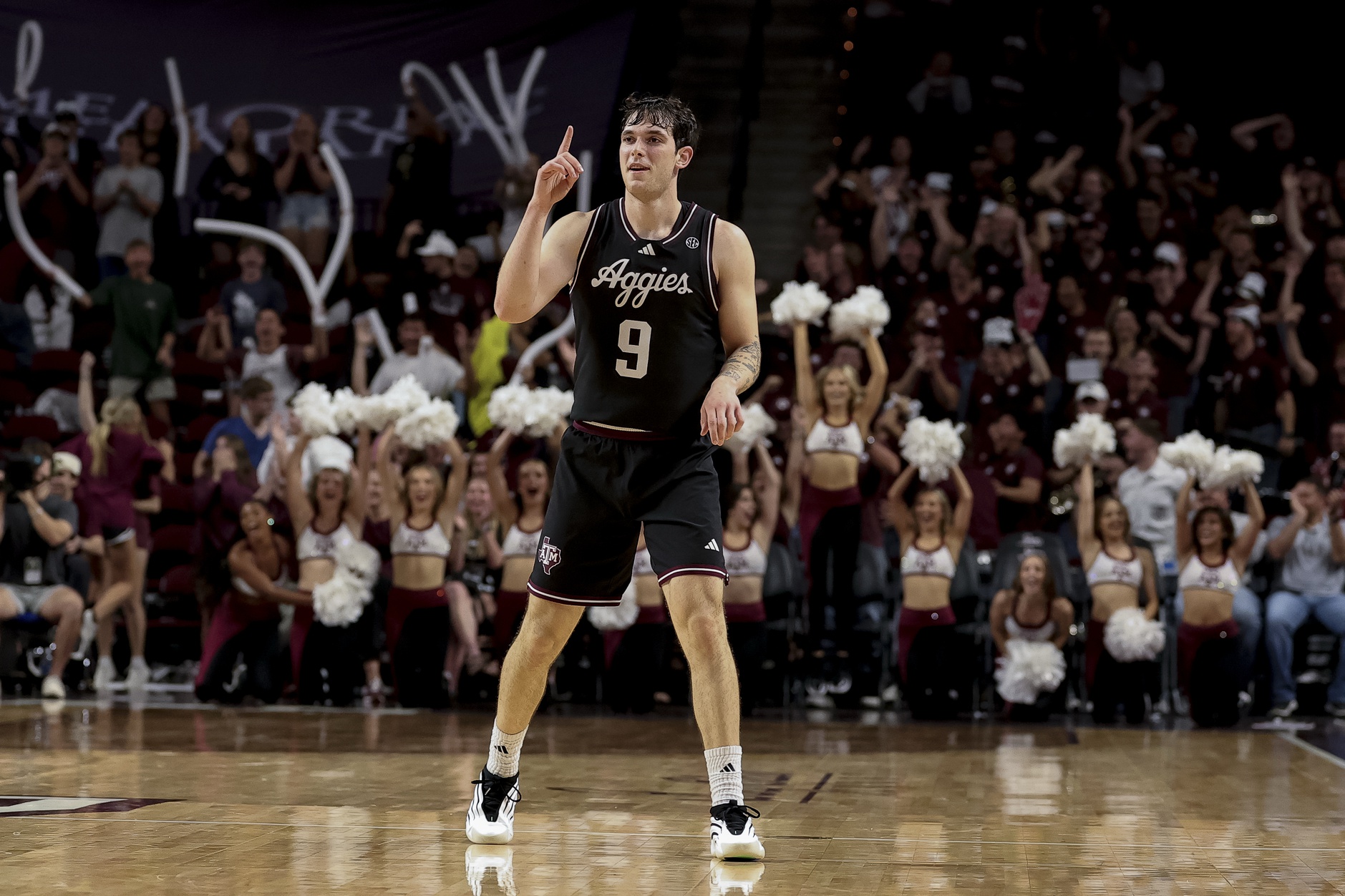 college basketball picks Ruben Dominguez Texas A M Aggies predictions best bet odds