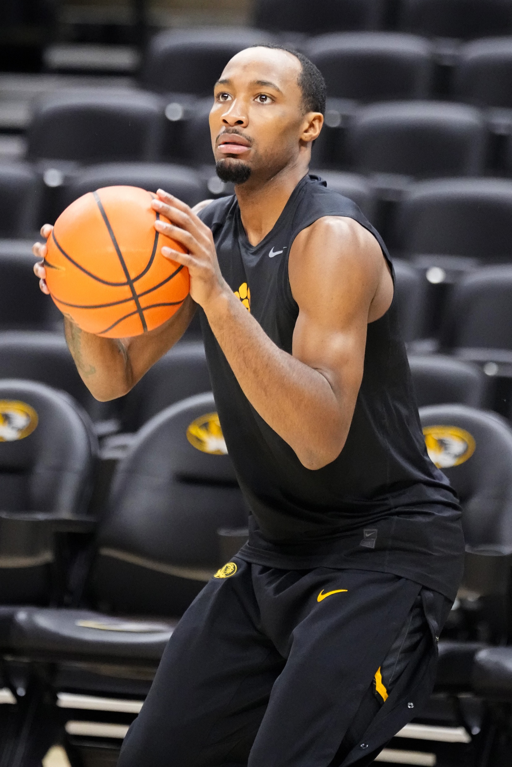 college basketball picks Tamar Bates Missouri Tigers predictions best bet odds