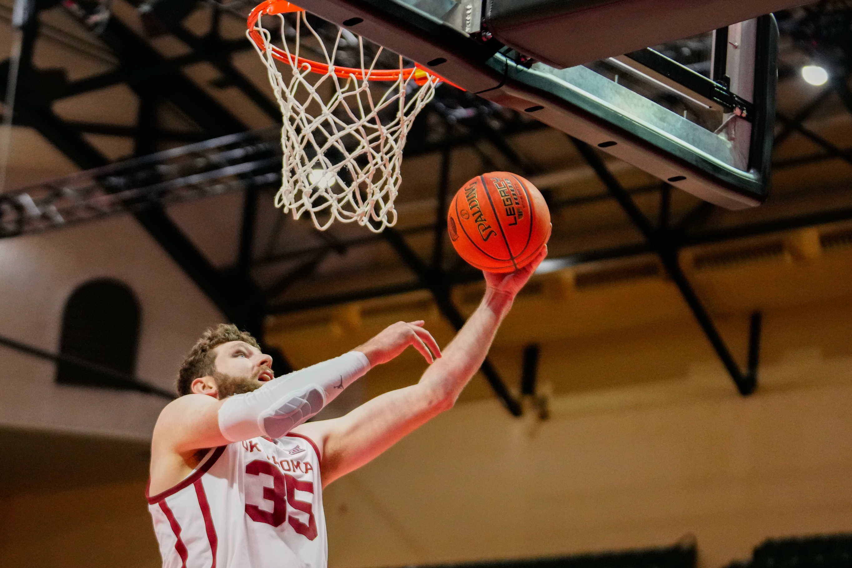 college basketball picks Tanner Groves Oklahoma Sooners predictions best bet odds