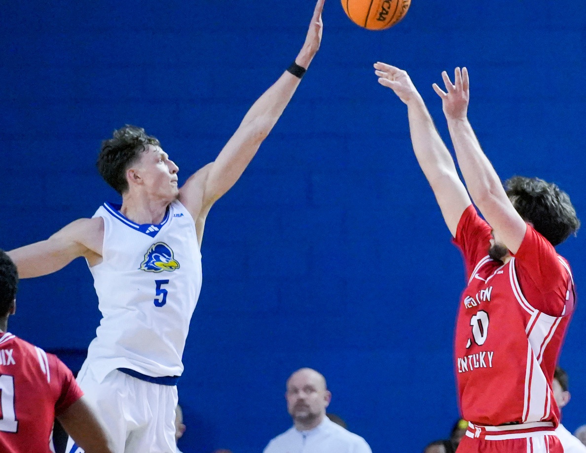 college basketball picks Teagan Moore Western Kentucky Hilltoppers predictions best bet odds