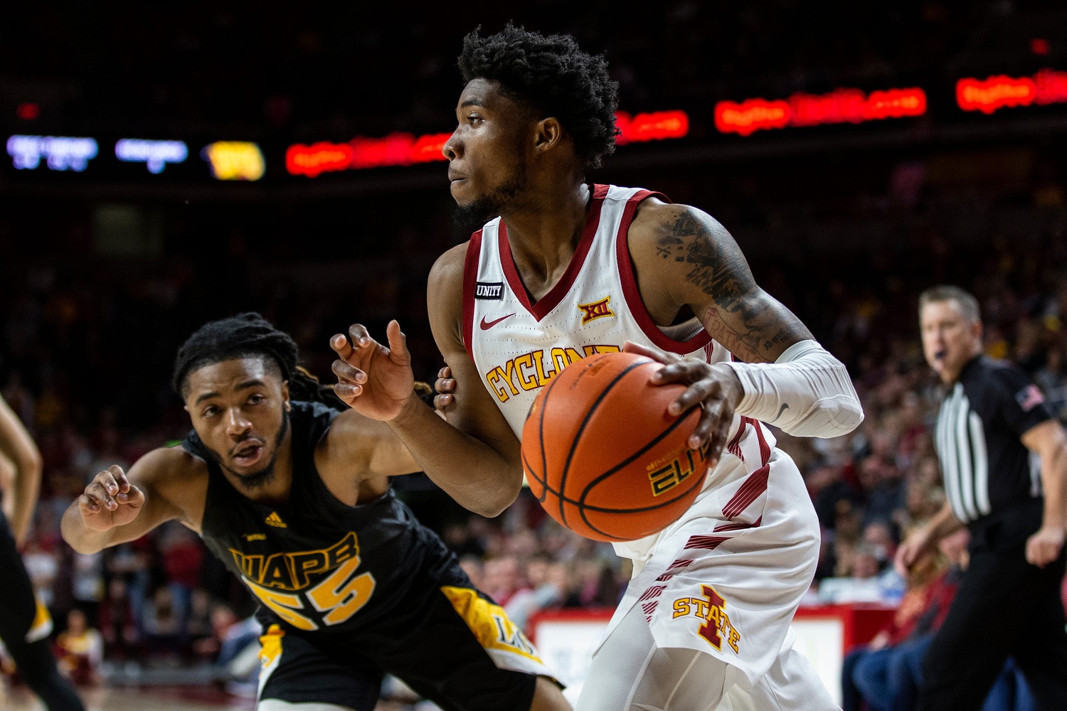 college basketball picks Tyrese Hunter Iowa State Cyclones predictions best bet odds