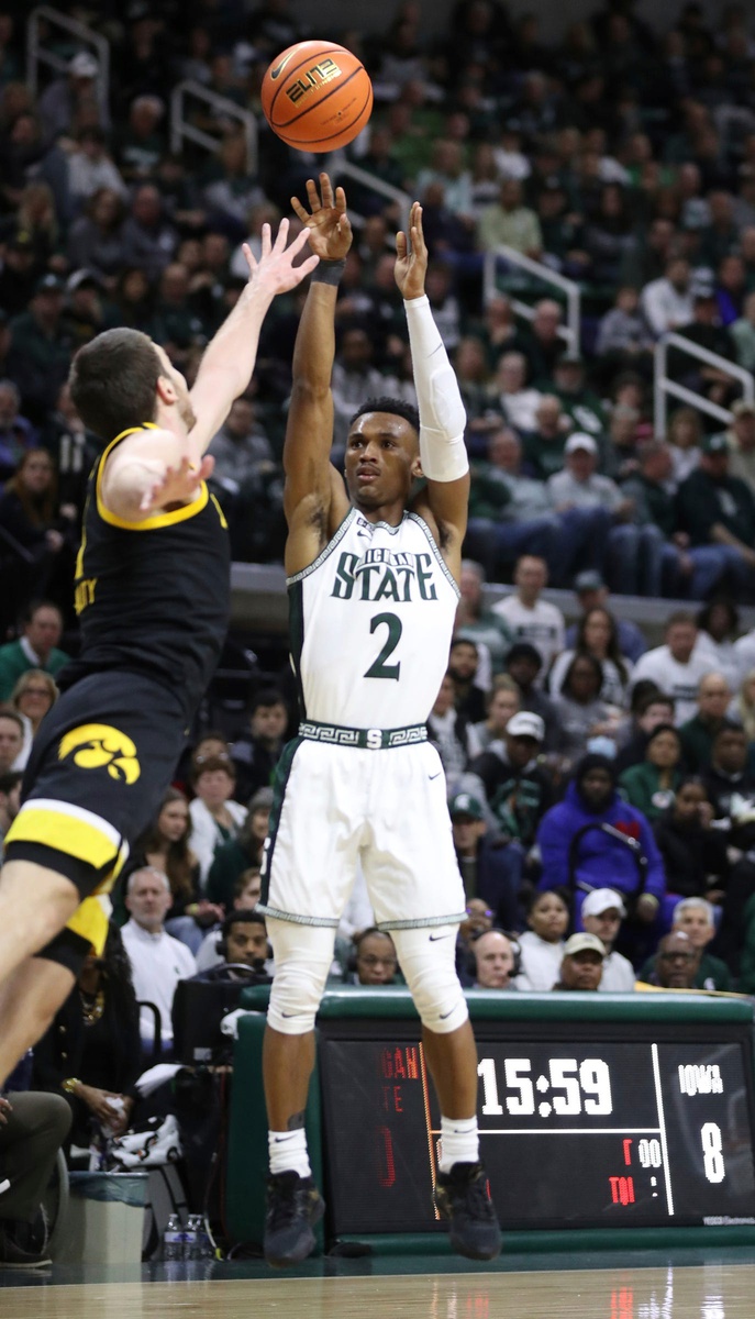 college basketball picks Tyson Walker Michigan State Spartans predictions best bet odds