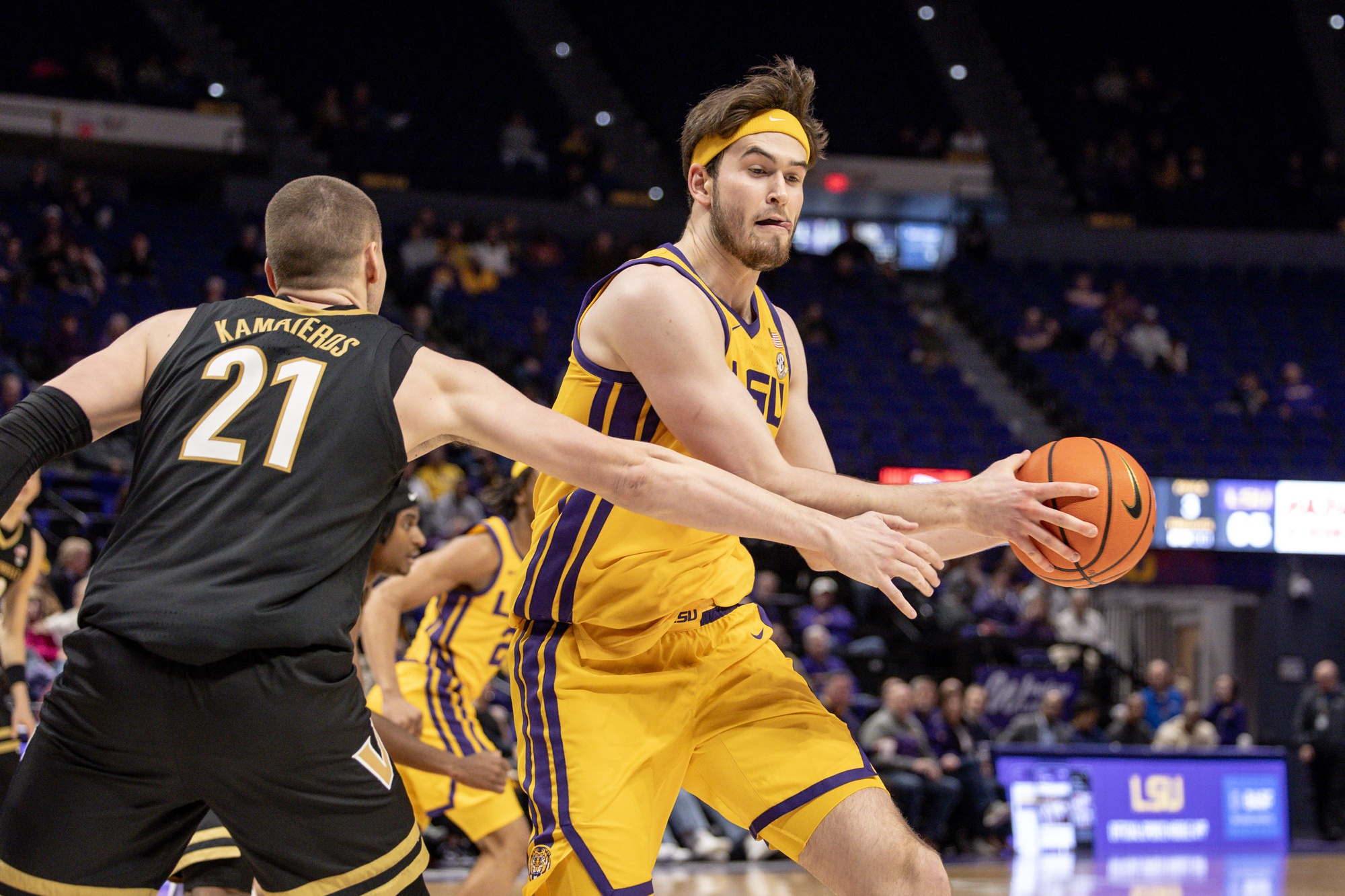 college basketball picks Will Baker LSU Tigers predictions best bet odds