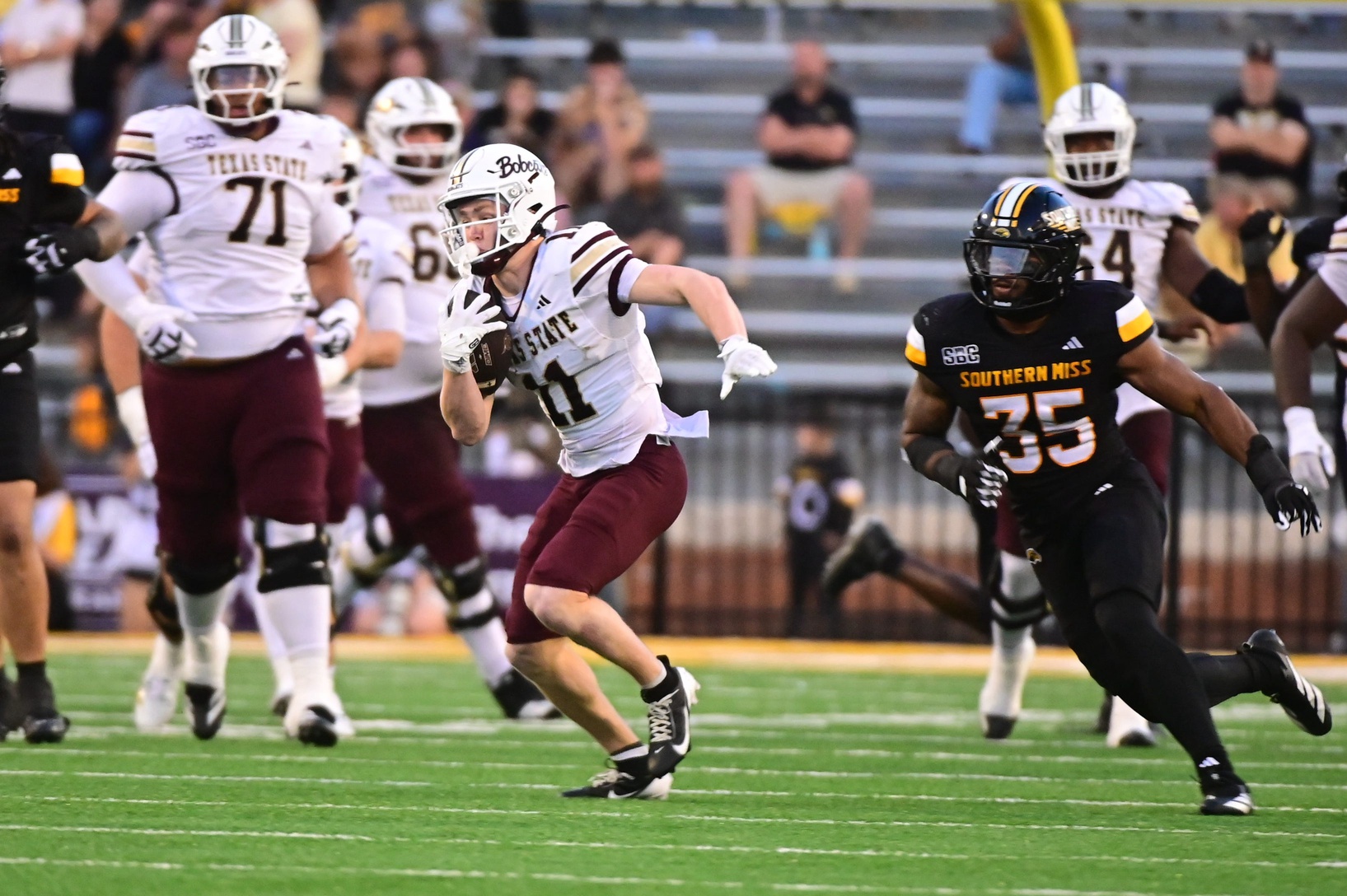 UL Monroe Warhawks vs Texas State Bobcats Prediction, 11/22/2025 College Football Picks, Best Bets  & Odds