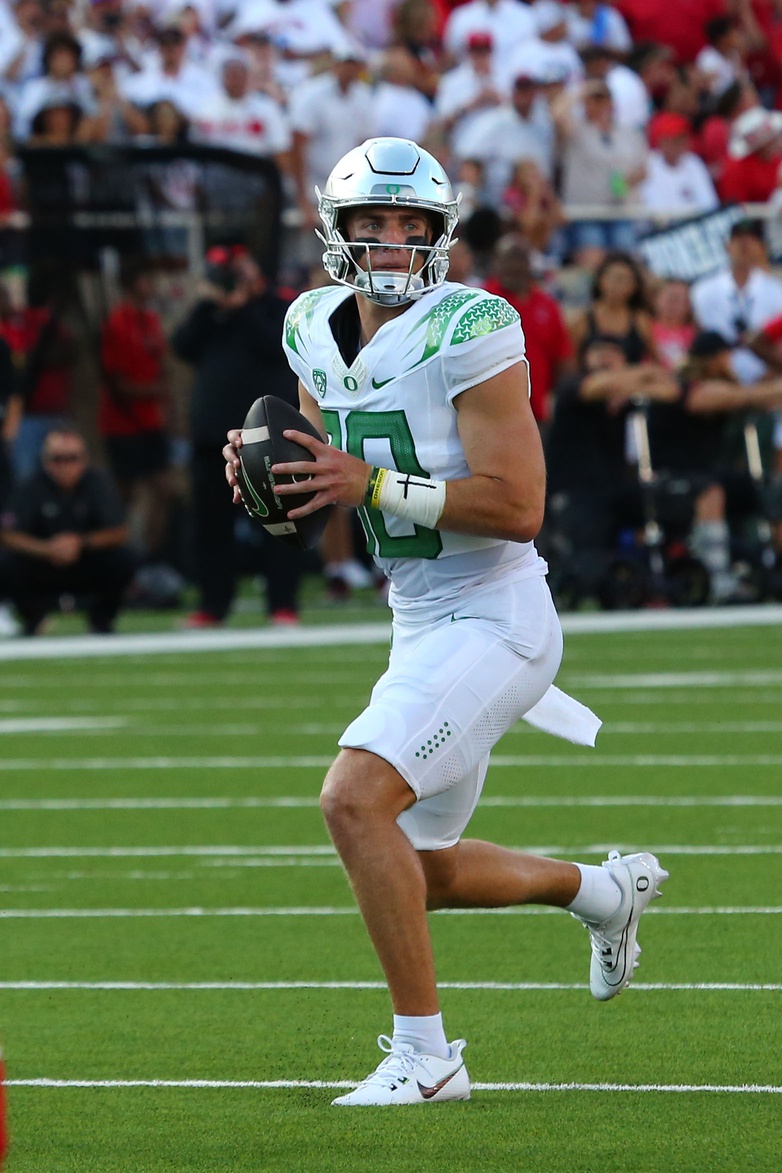 college football picks Bo Nix Oregon Ducks predictions best bet odds