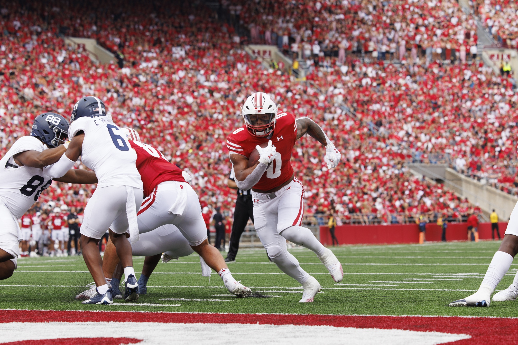 college football picks Braelon Allen Wisconsin Badgers predictions best bet odds