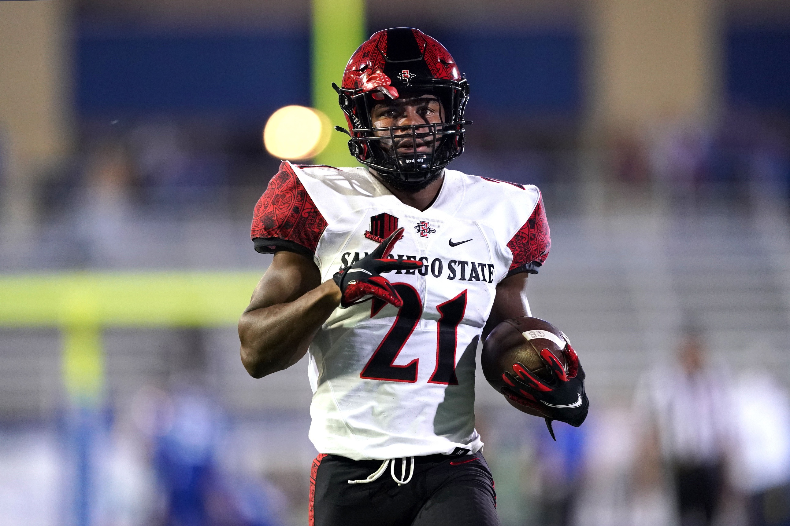 college football picks Chance Bell san diego state aztecs predictions best bet odds