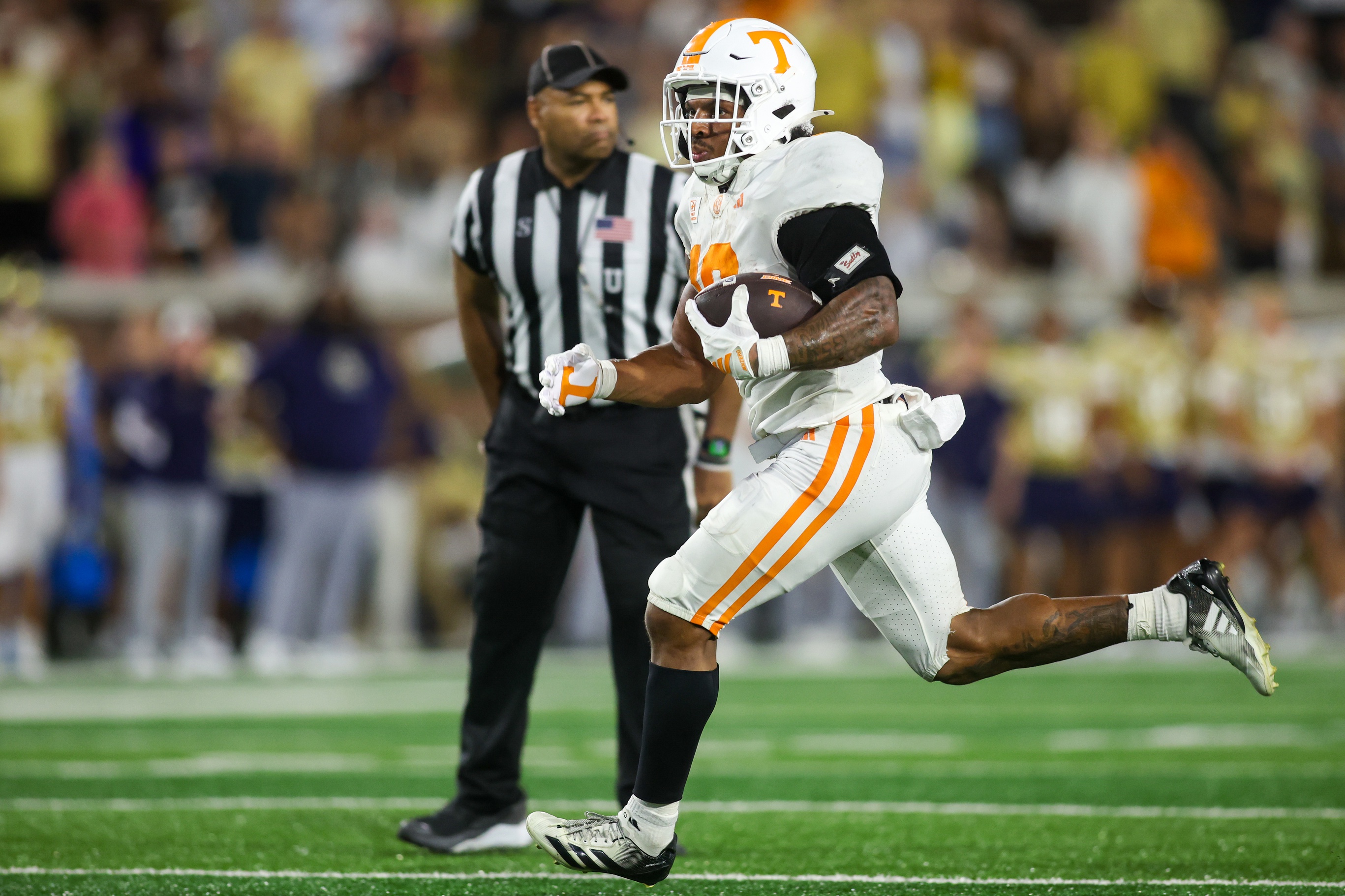Kennesaw State Owls vs Tennessee Volunteers Prediction, 9/19/2026 College Football Picks, Best Bets & Odds