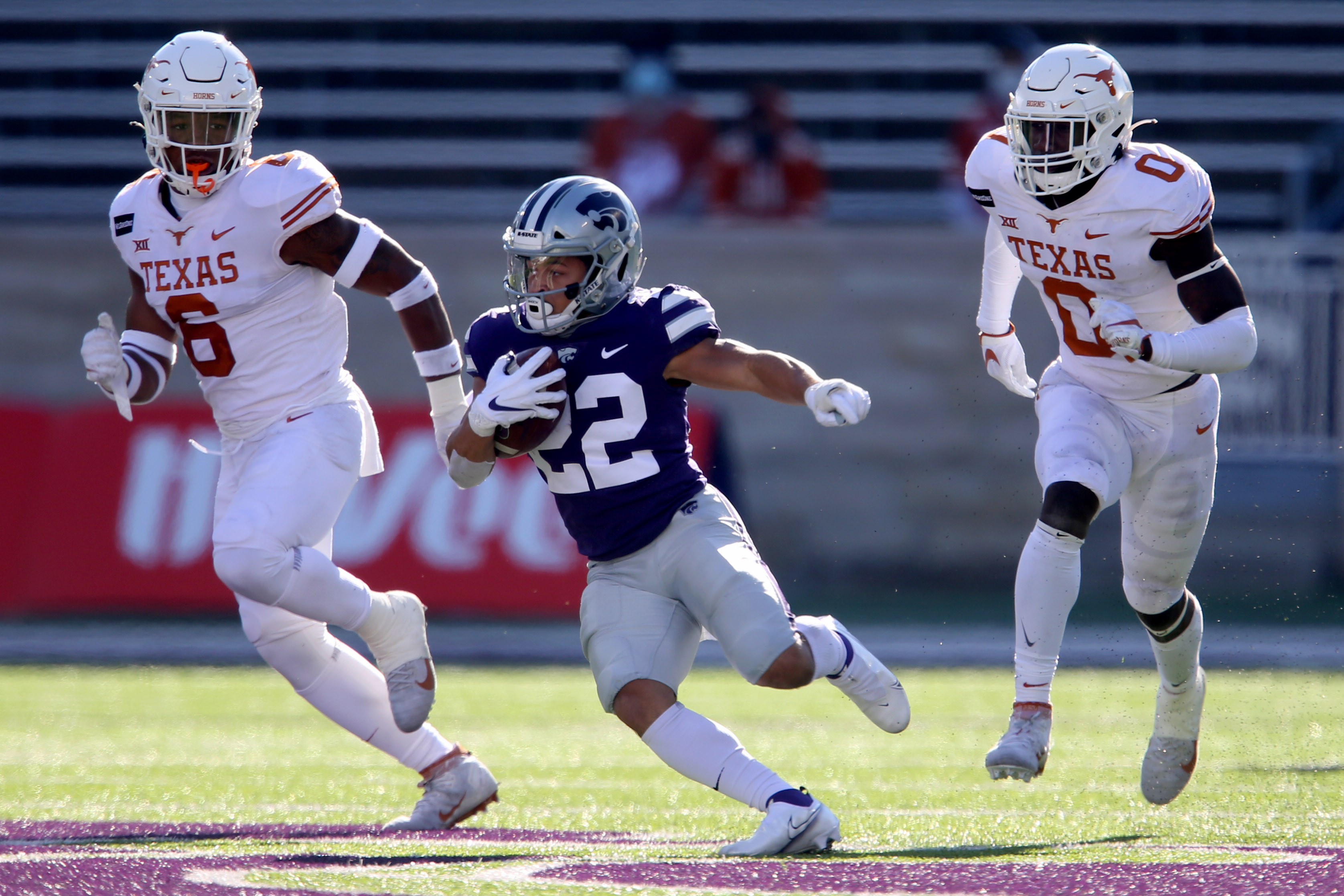 college football picks Deuce Vaughn kansas state wildcats predictions best bet odds