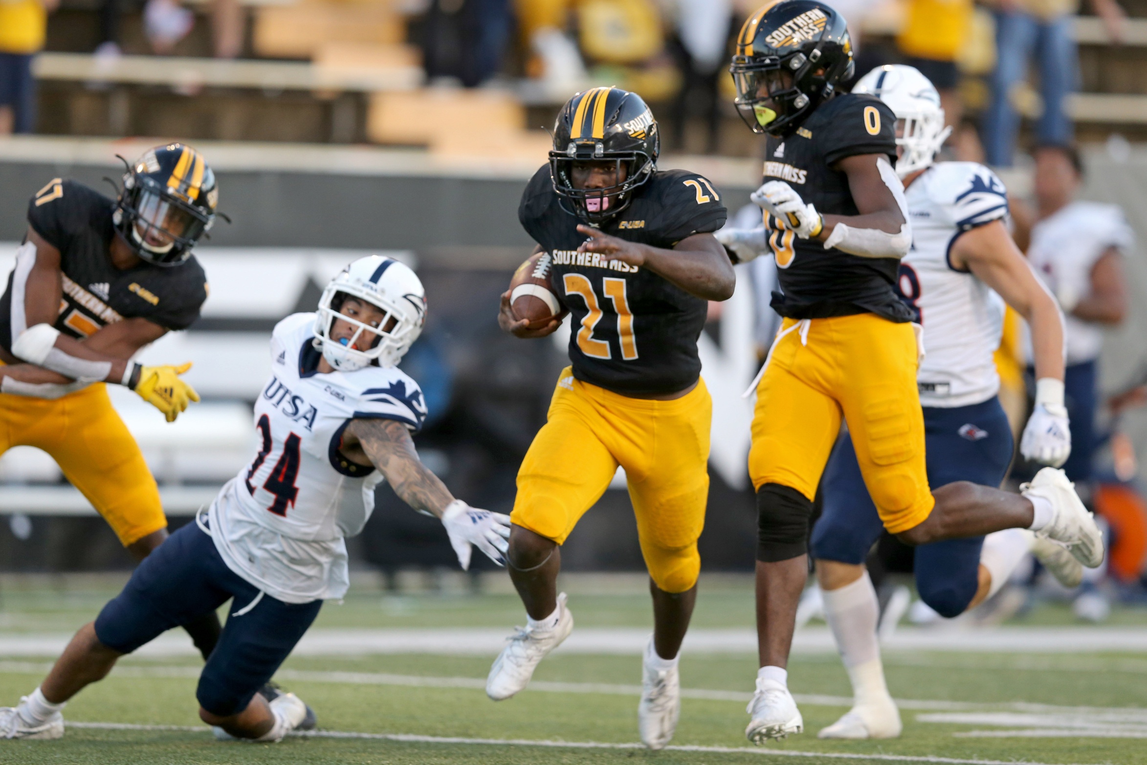 college football picks Frank Gore southern miss golden eagles predictions best bet odds