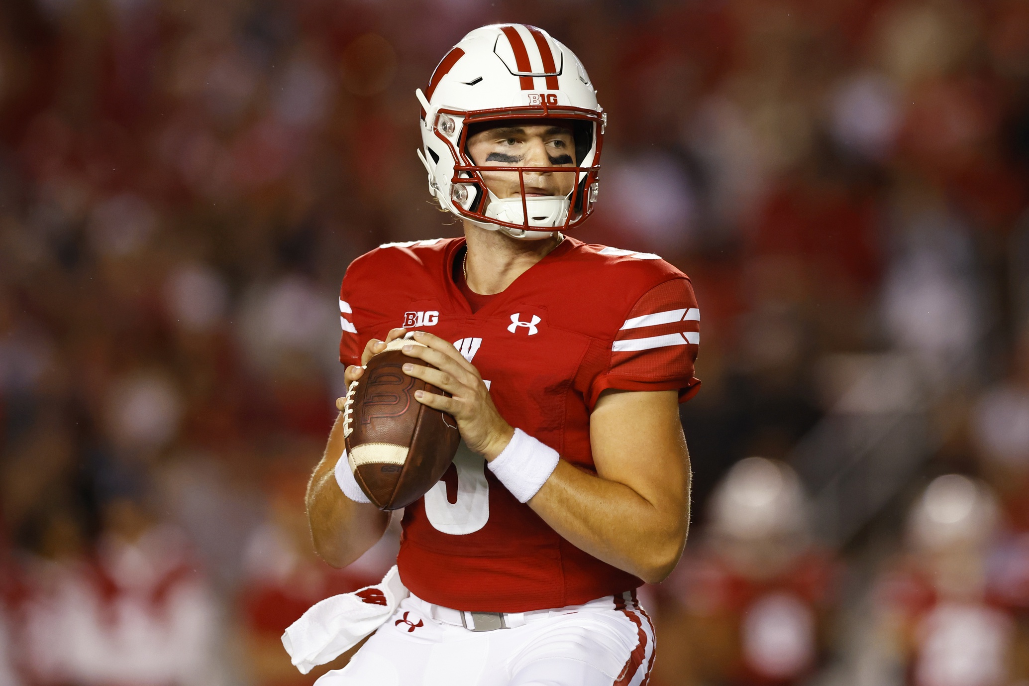 college football picks Graham Mertz wisconsin badgers predictions best bet odds