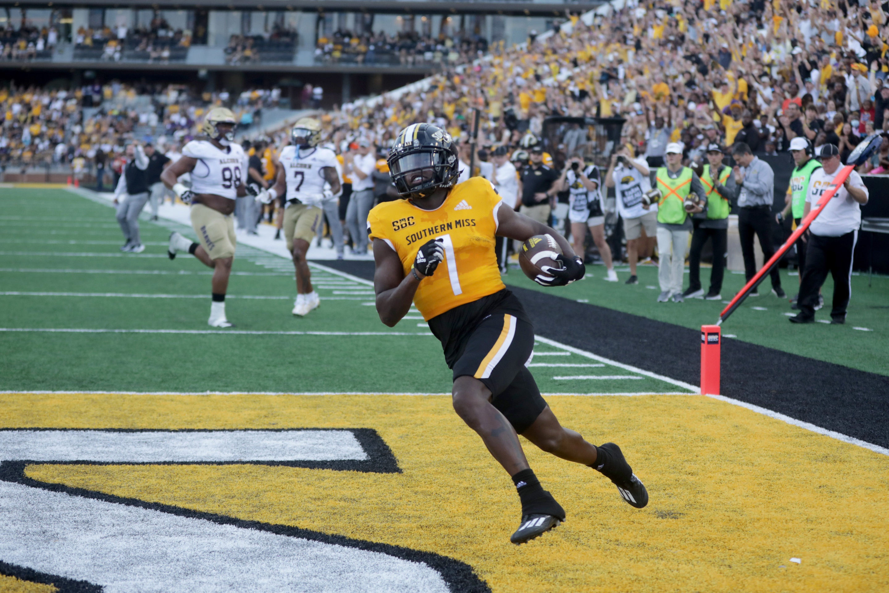 college football picks Jakarius Caston Southern Miss Golden Eagles predictions best bet odds