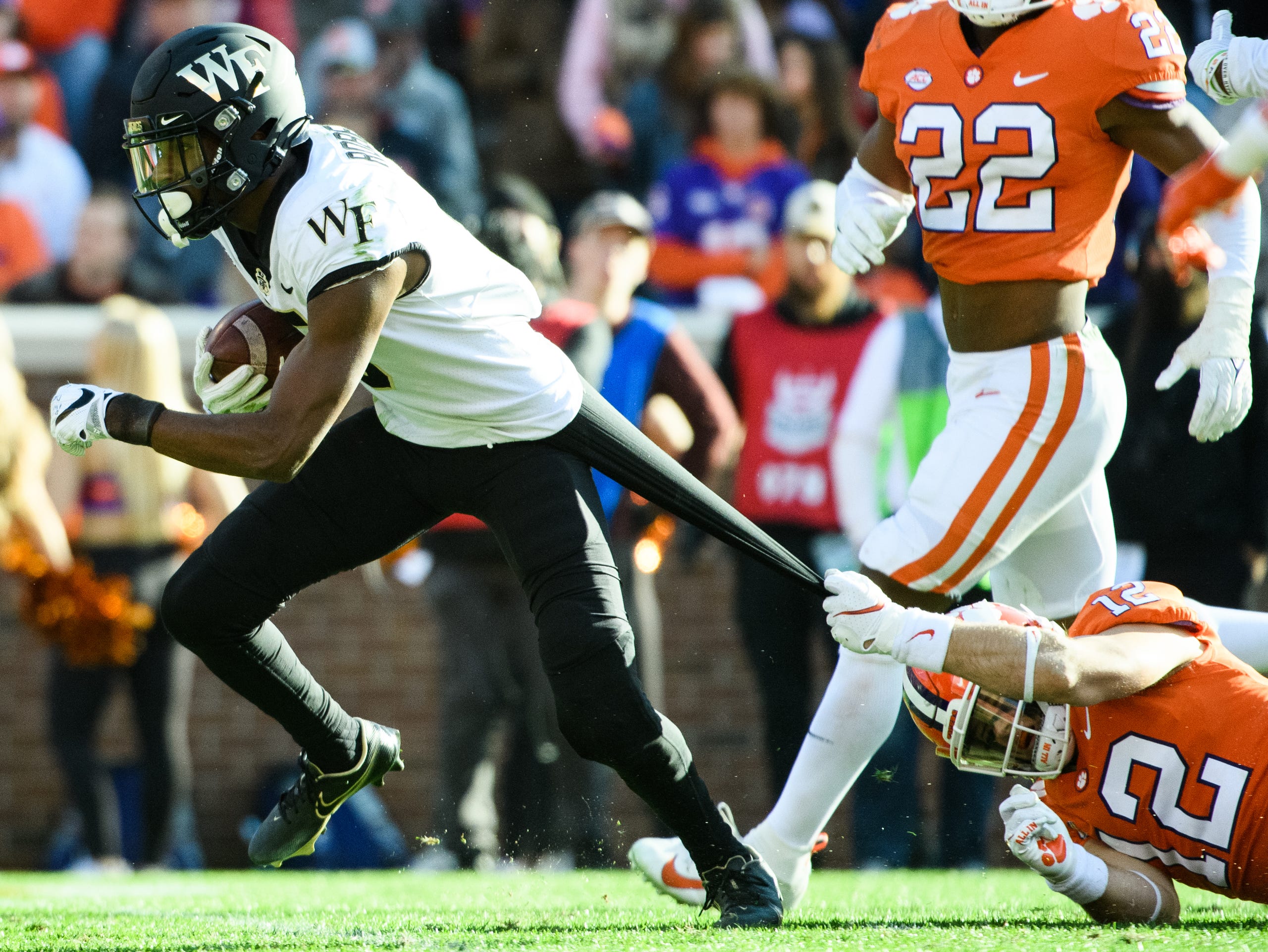college football picks Jaquarii Roberson Wake Forest Demon Deacons predictions best bet odds