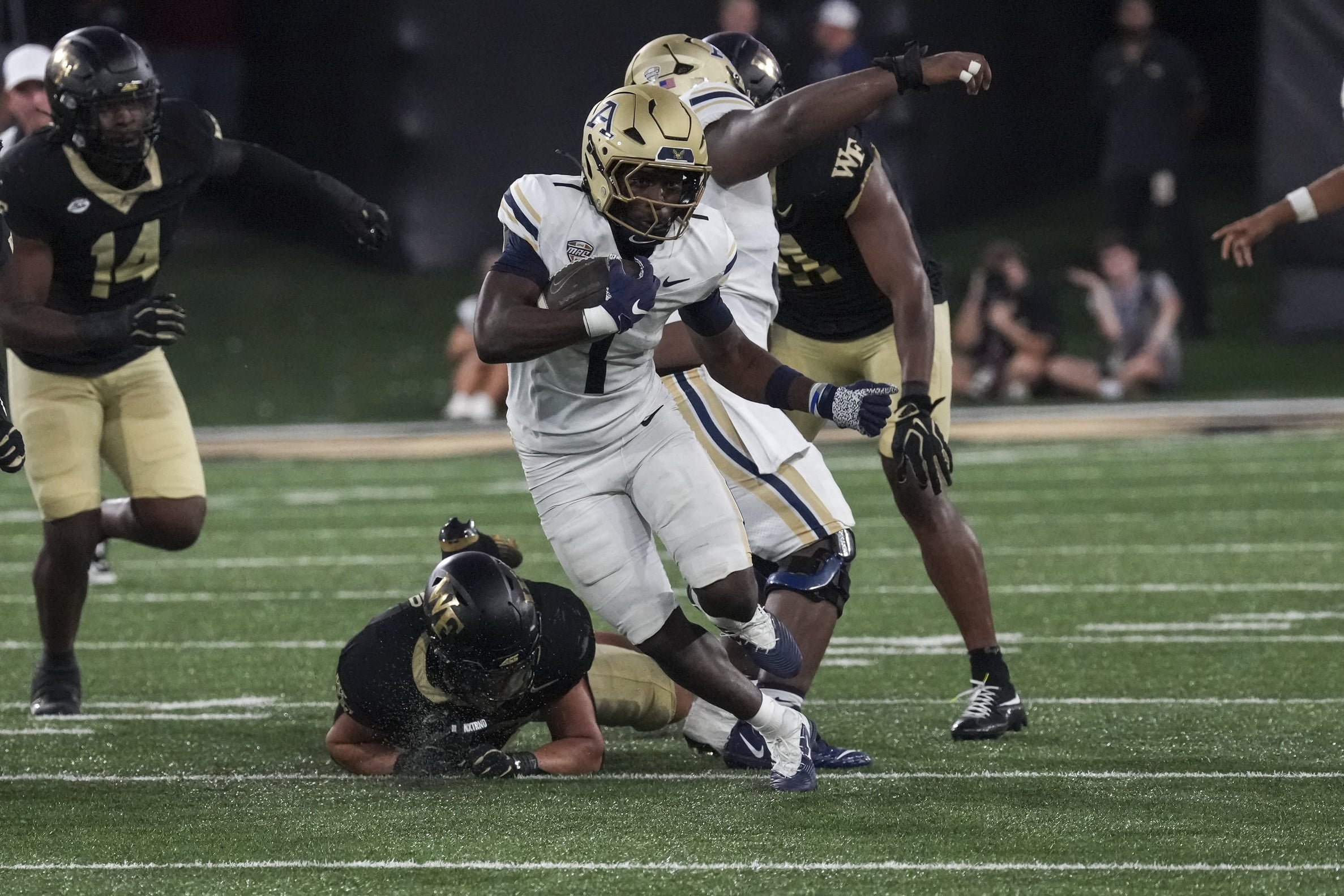 Akron Zips vs Central Michigan Chippewas Prediction, 10/3/2026 College Football Picks, Best Bets & Odds