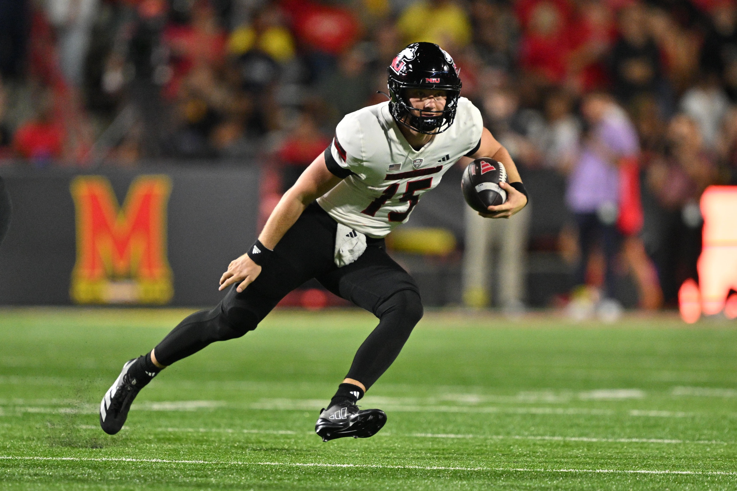 college football picks Josh Holst NIU Huskies predictions best bet odds