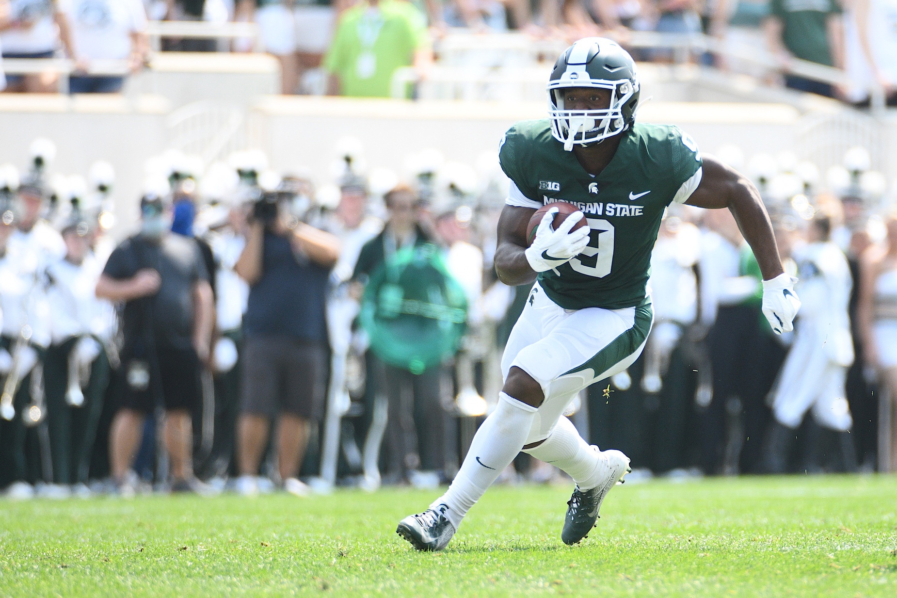 college football picks Kenneth Walker michigan state spartans predictions best bet odds
